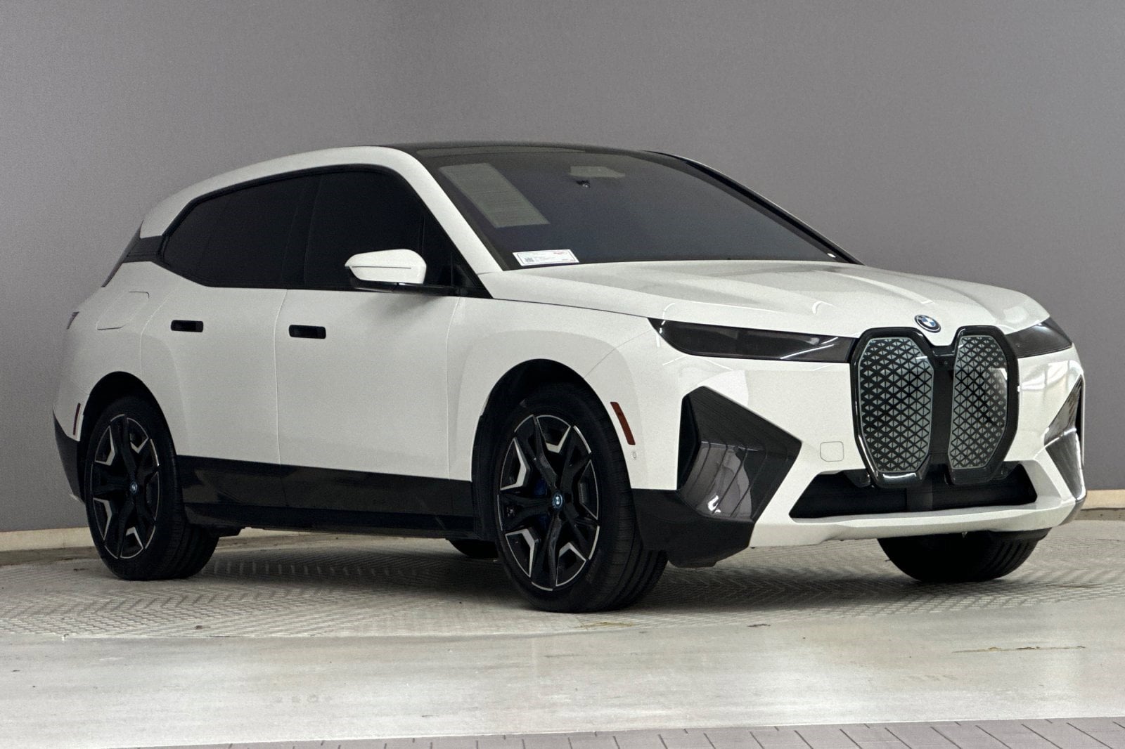 2024 BMW iX xDrive50 photo 5