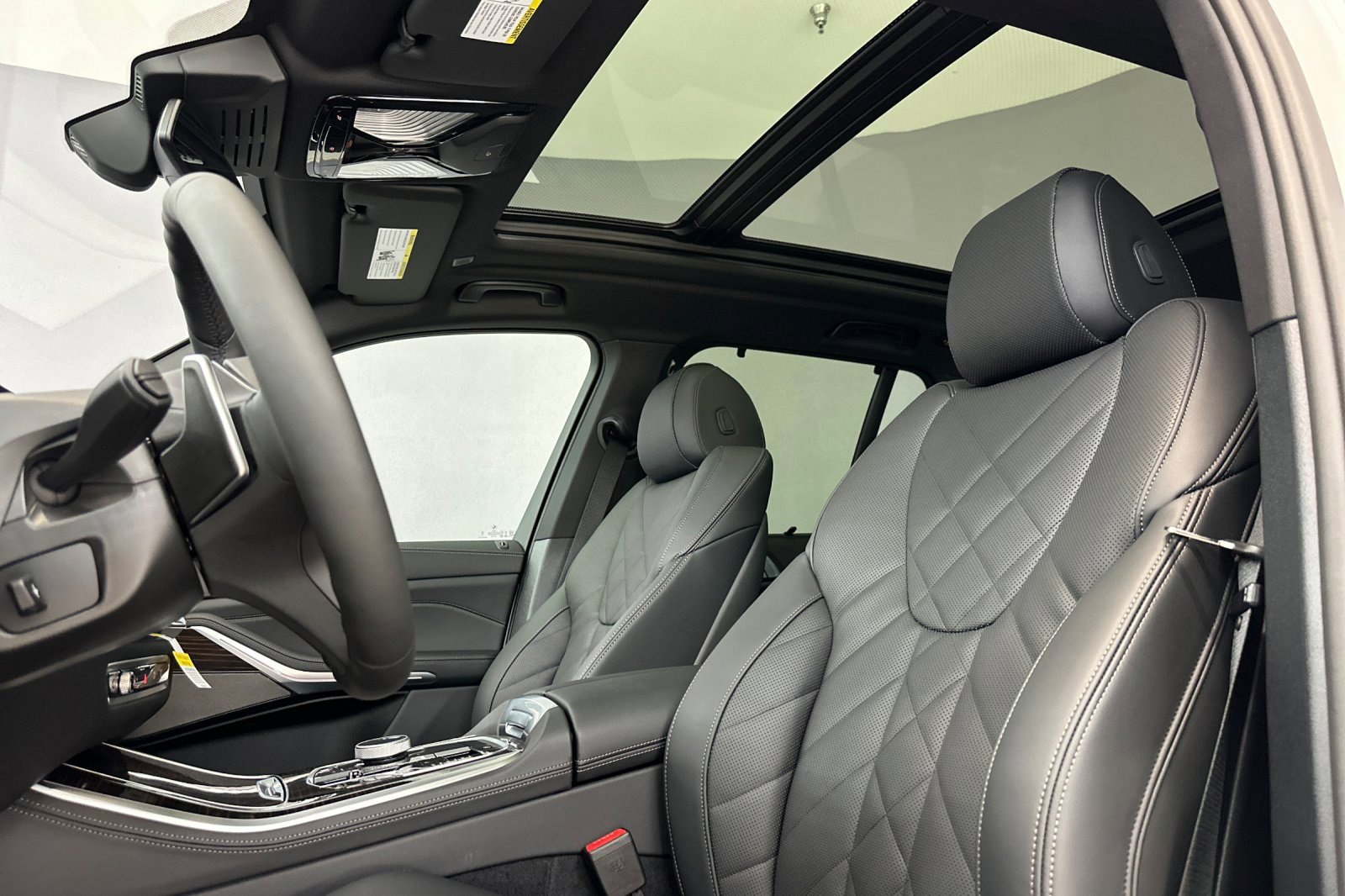 2026 BMW X5 sDrive40i photo 4