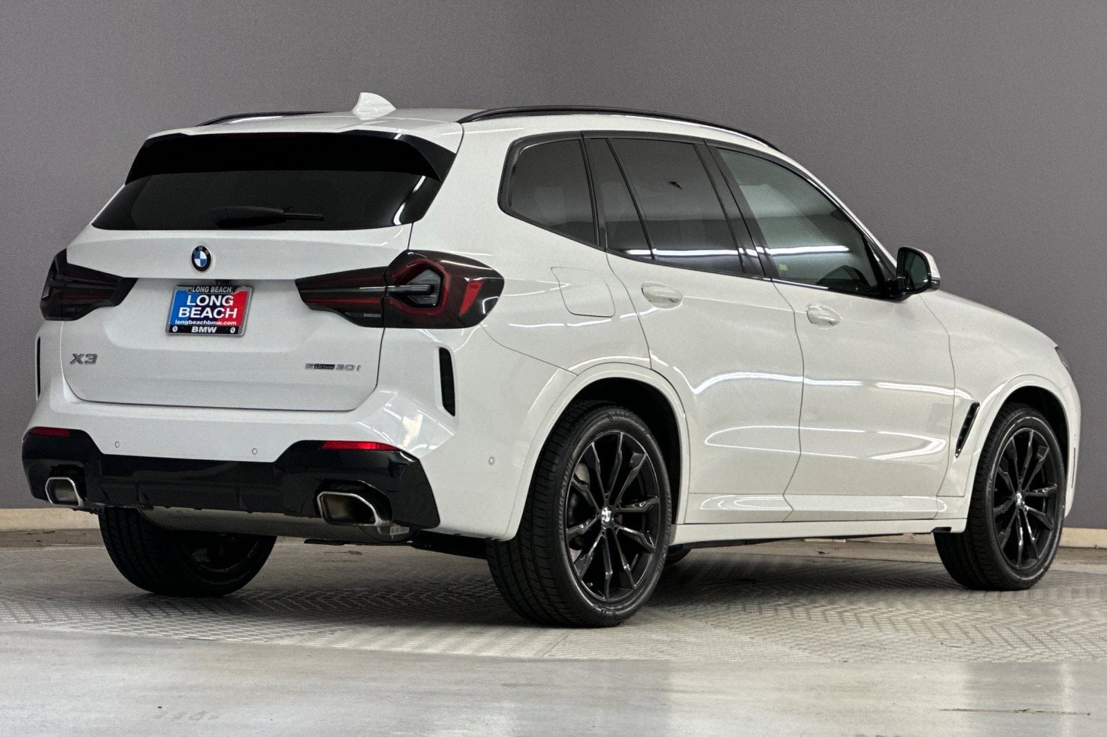 2023 BMW X3 sDrive30i photo 3