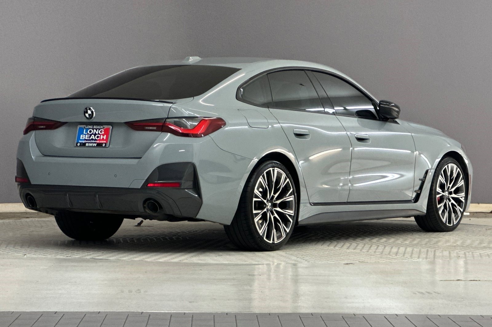 2023 BMW 430i photo 3