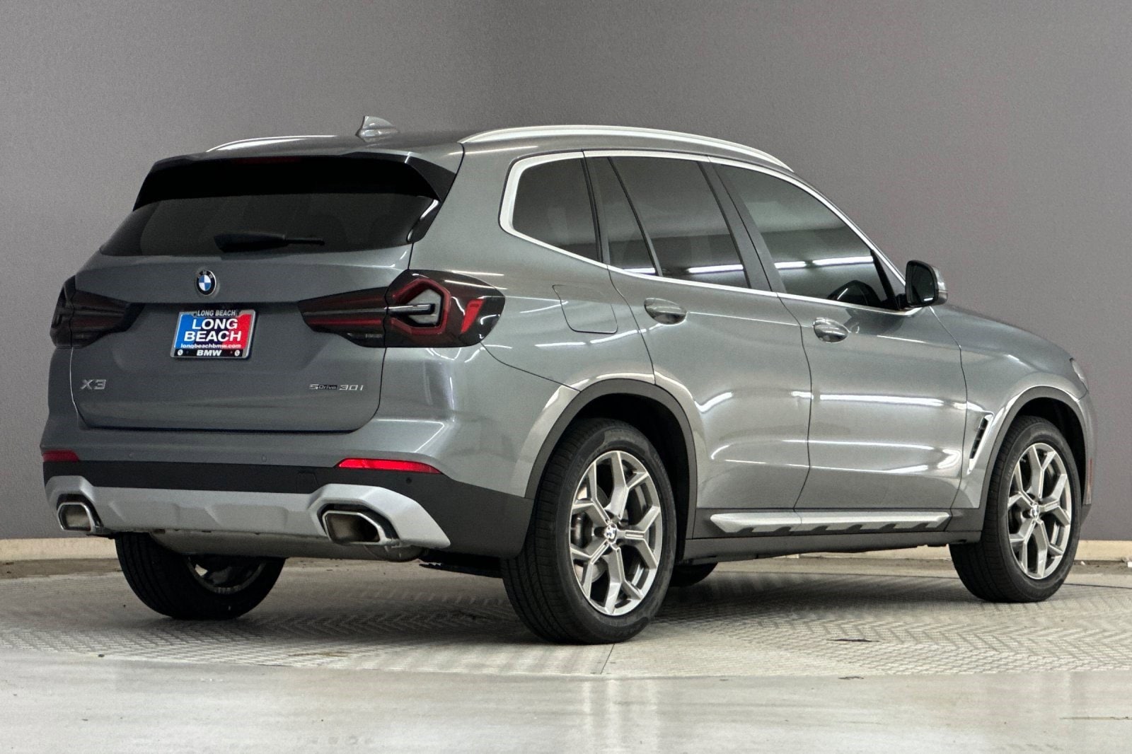 2023 BMW X3 sDrive30i photo 3