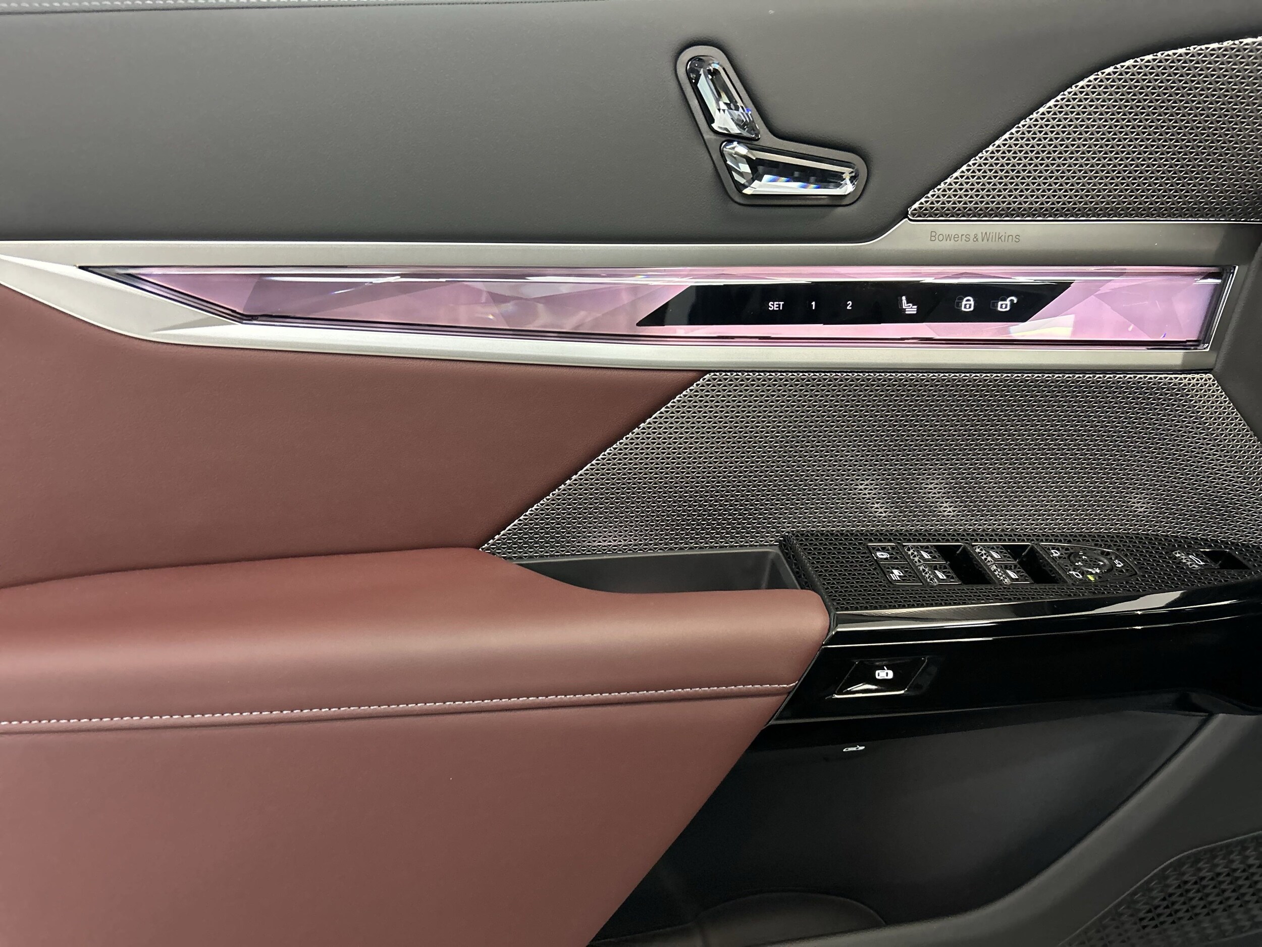 2025 Bmw i7 xDrive60 photo 3
