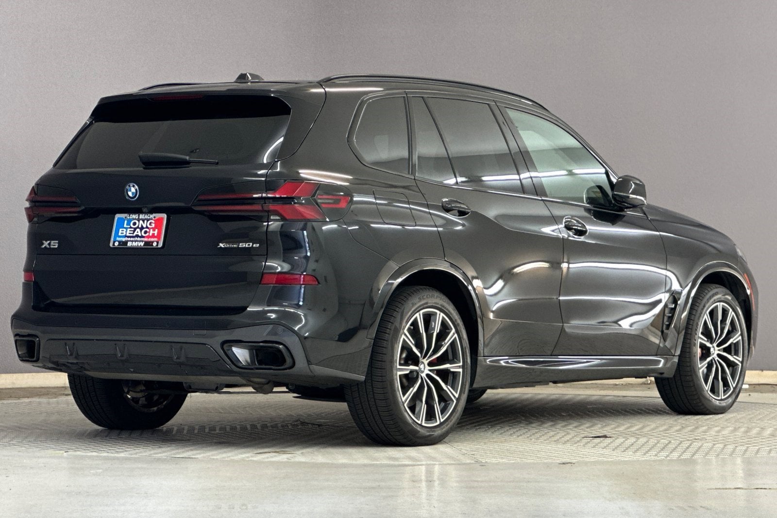 2024 BMW X5 PHEV xDrive50e photo 3