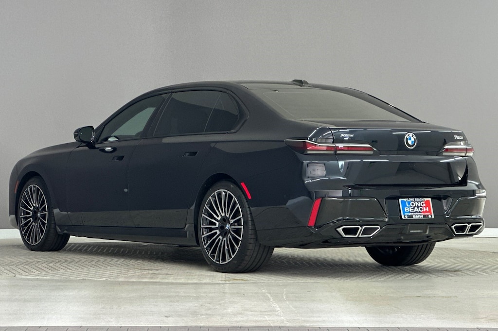 Certified 2025 BMW 760i xDrive Sedan