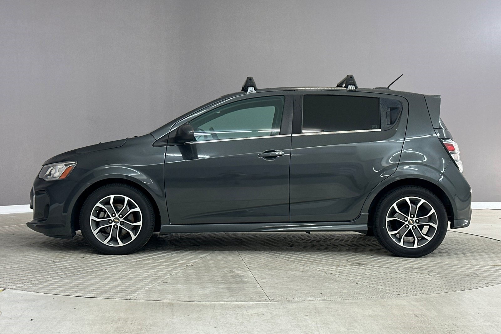 Used 2017 Chevrolet Sonic LT with VIN 1G1JD6SG1H4147964 for sale in Long Beach, CA