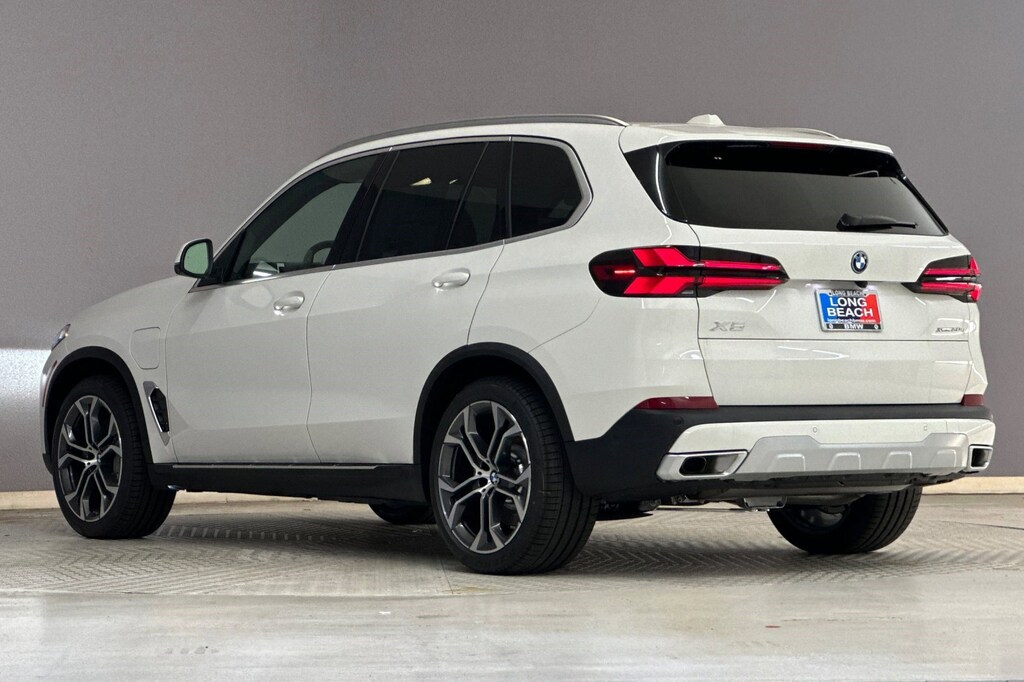 New 2026 BMW X5 PHEV xDrive50e SUV