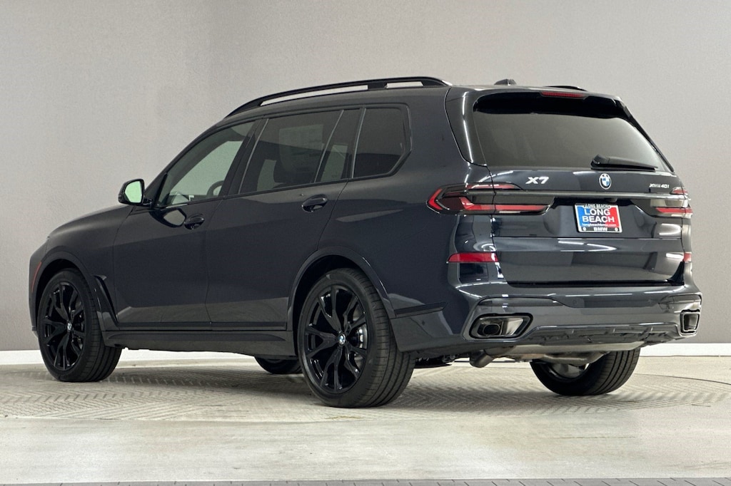 New 2027 BMW X7 xDrive40i SUV