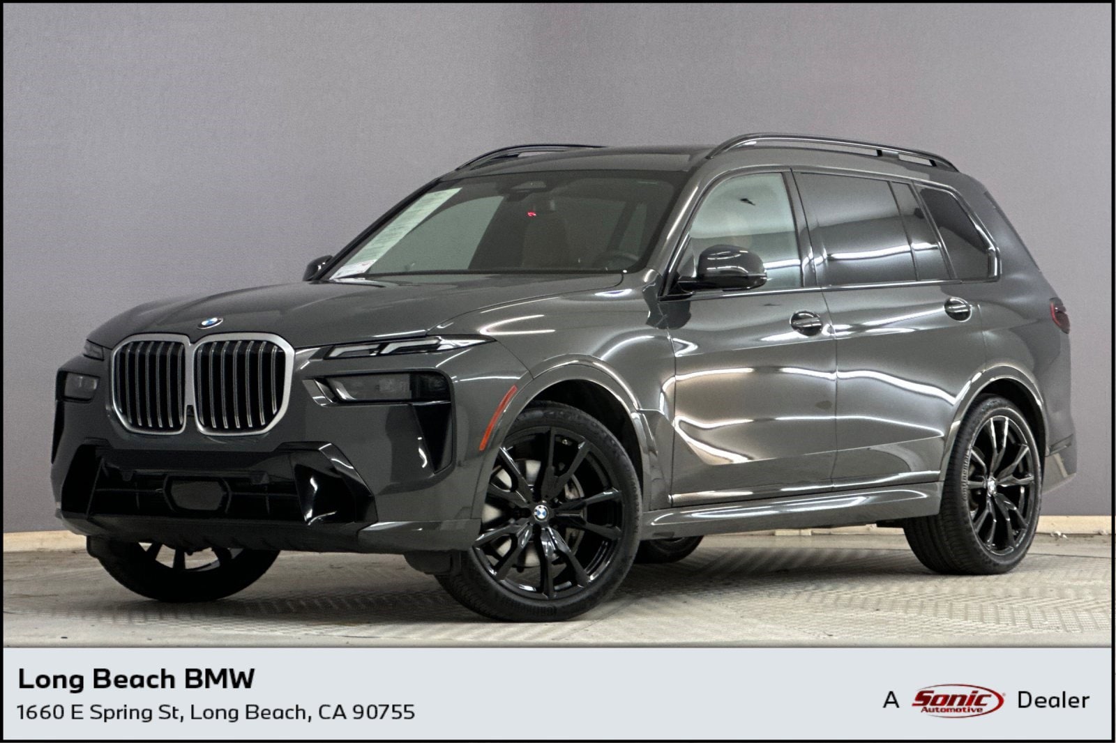 2023 BMW X7 40i's photo