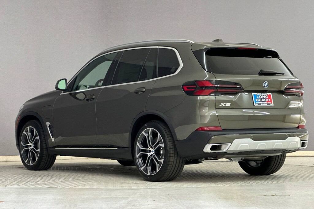 New 2026 BMW X5 PHEV xDrive50e SUV