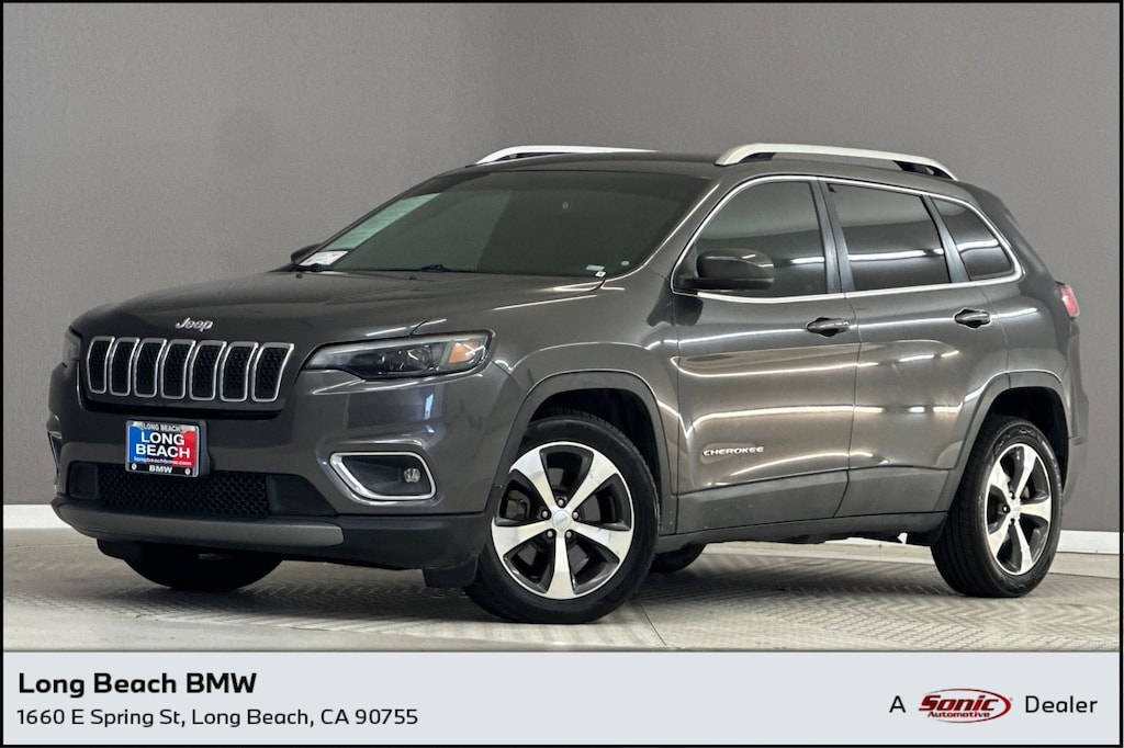 Used 2019 Jeep Cherokee Limited FWD SUV