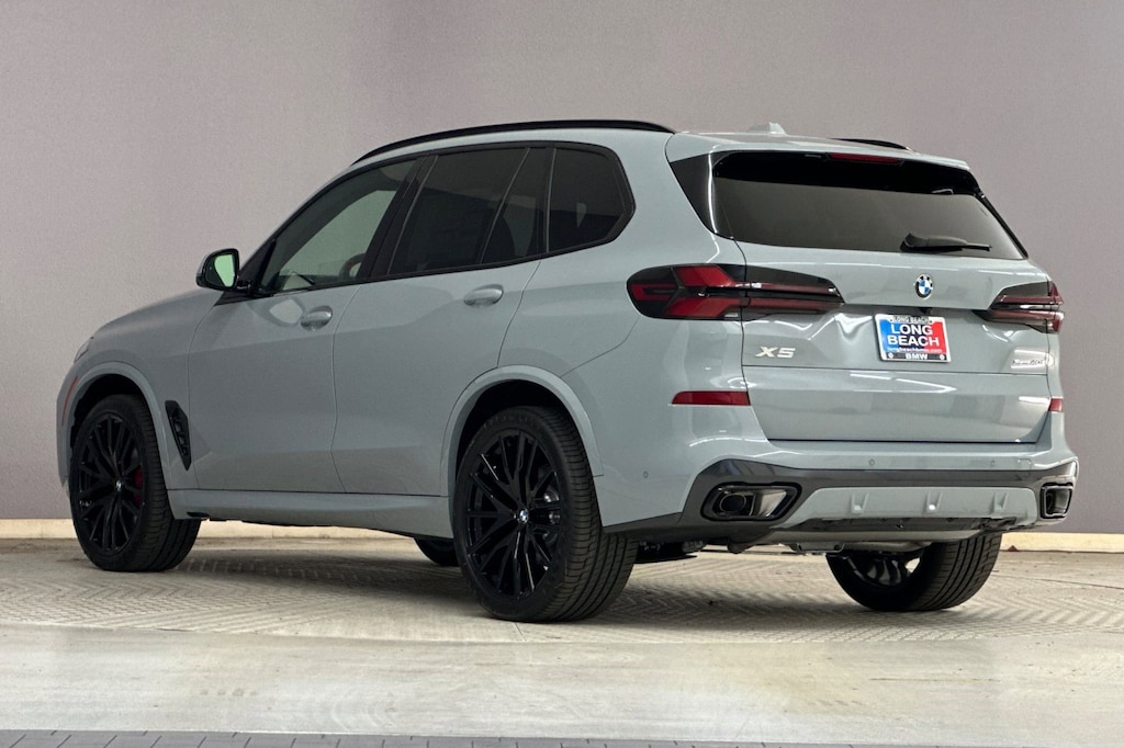 New 2026 BMW X5 sDrive40i SUV