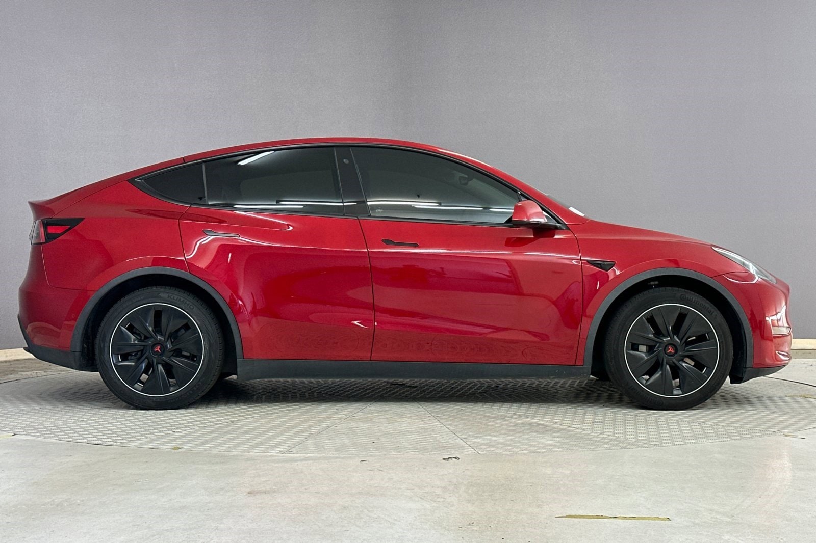 2020 Tesla Model Y Long Range photo 5