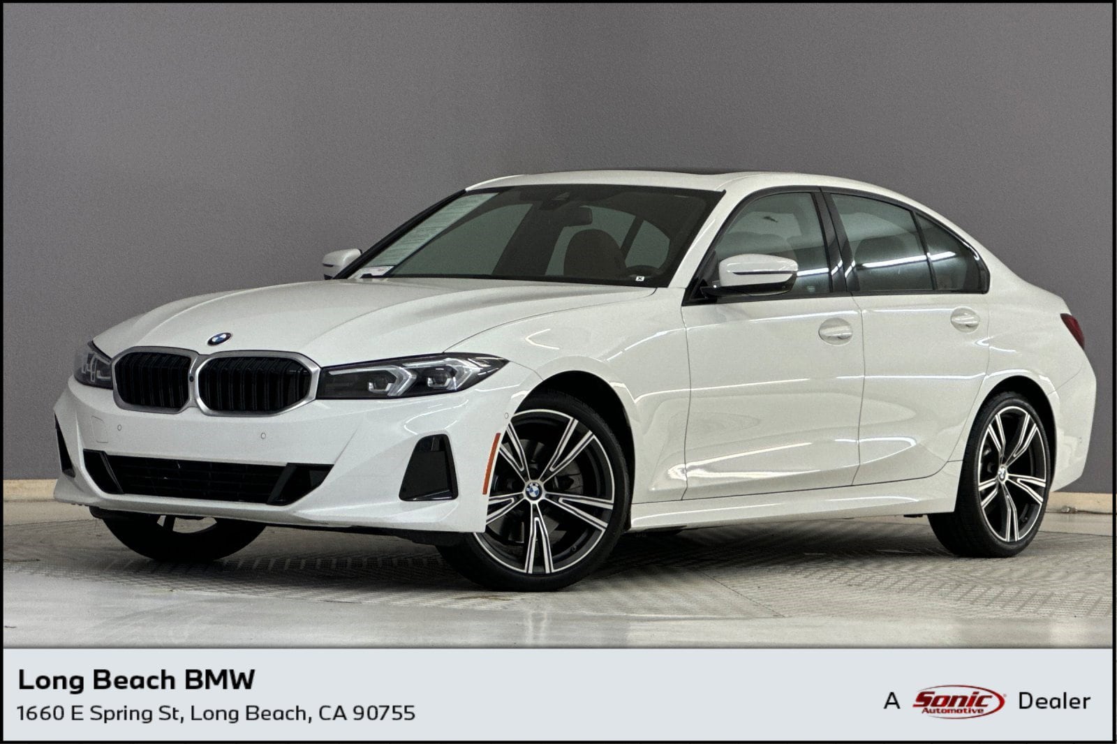 2023 BMW 3 Series 330i Sedan's photo