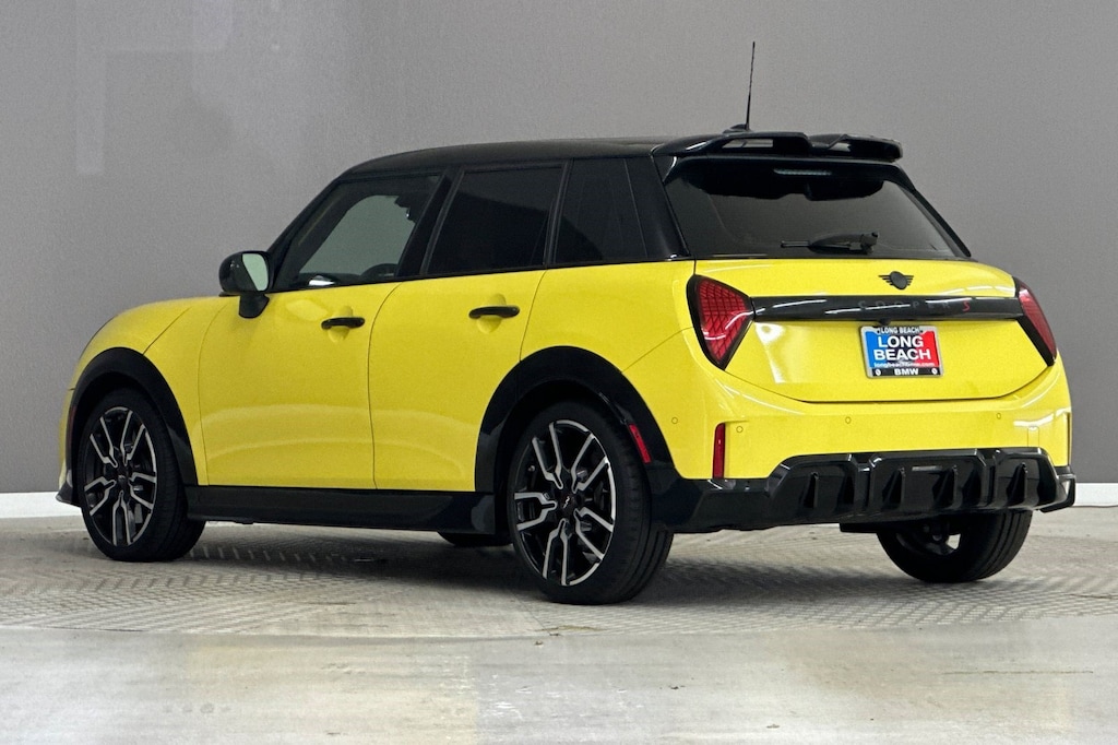 Used 2025 MINI Hardtop 4 Door Cooper S Hatchback