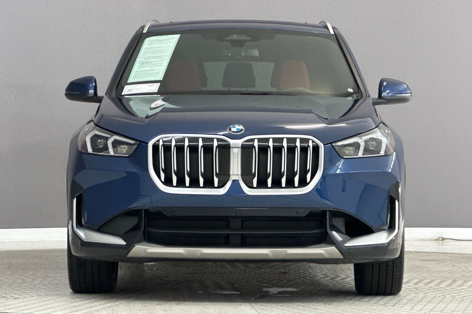 X1 XDrive28i SUV