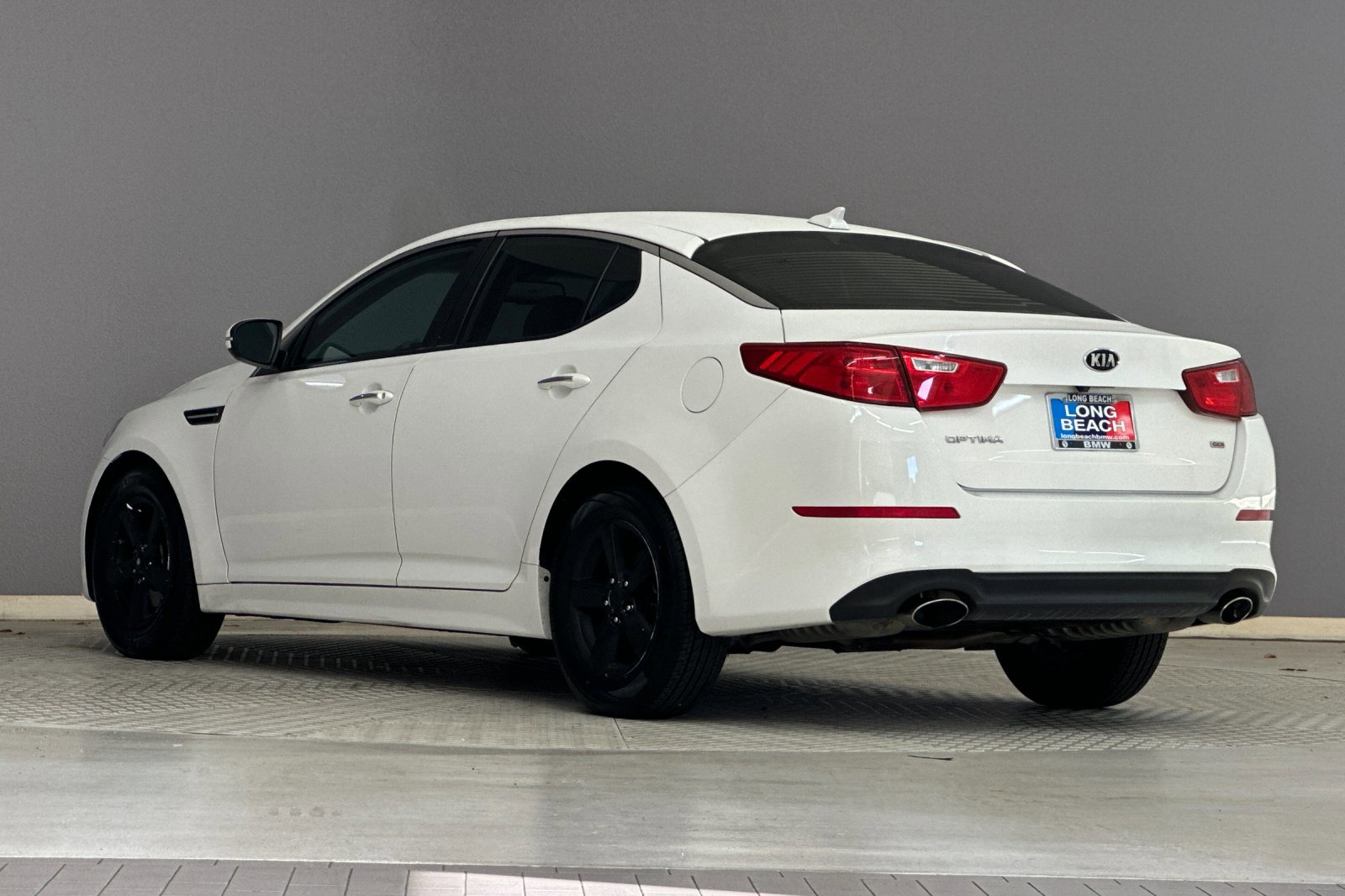 2015 Kia Optima LX photo 3