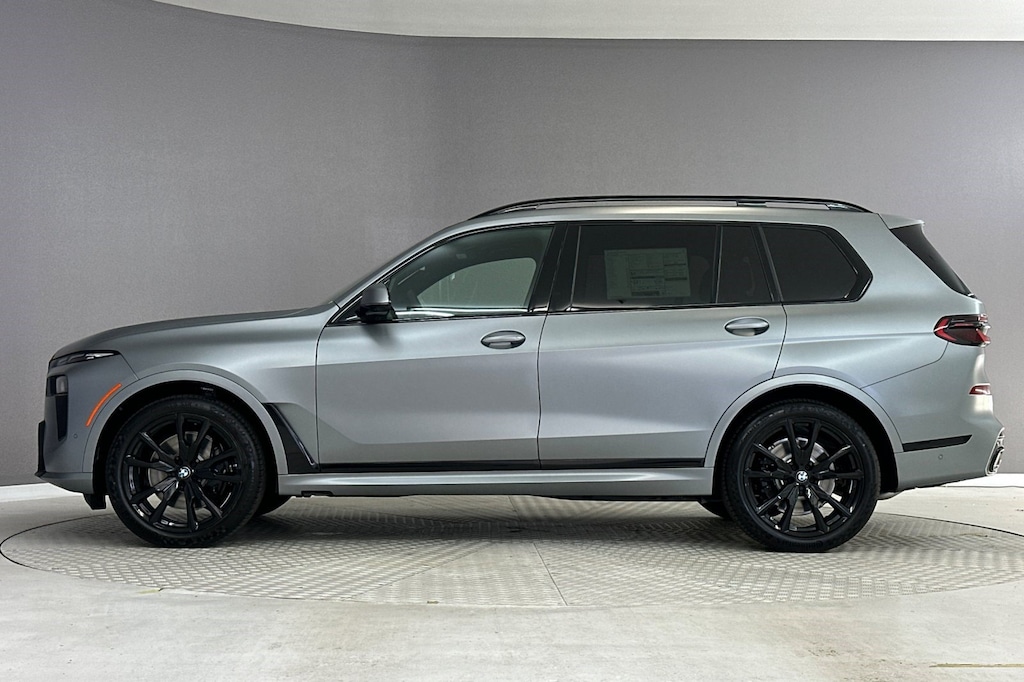New 2027 BMW X7 xDrive40i SUV