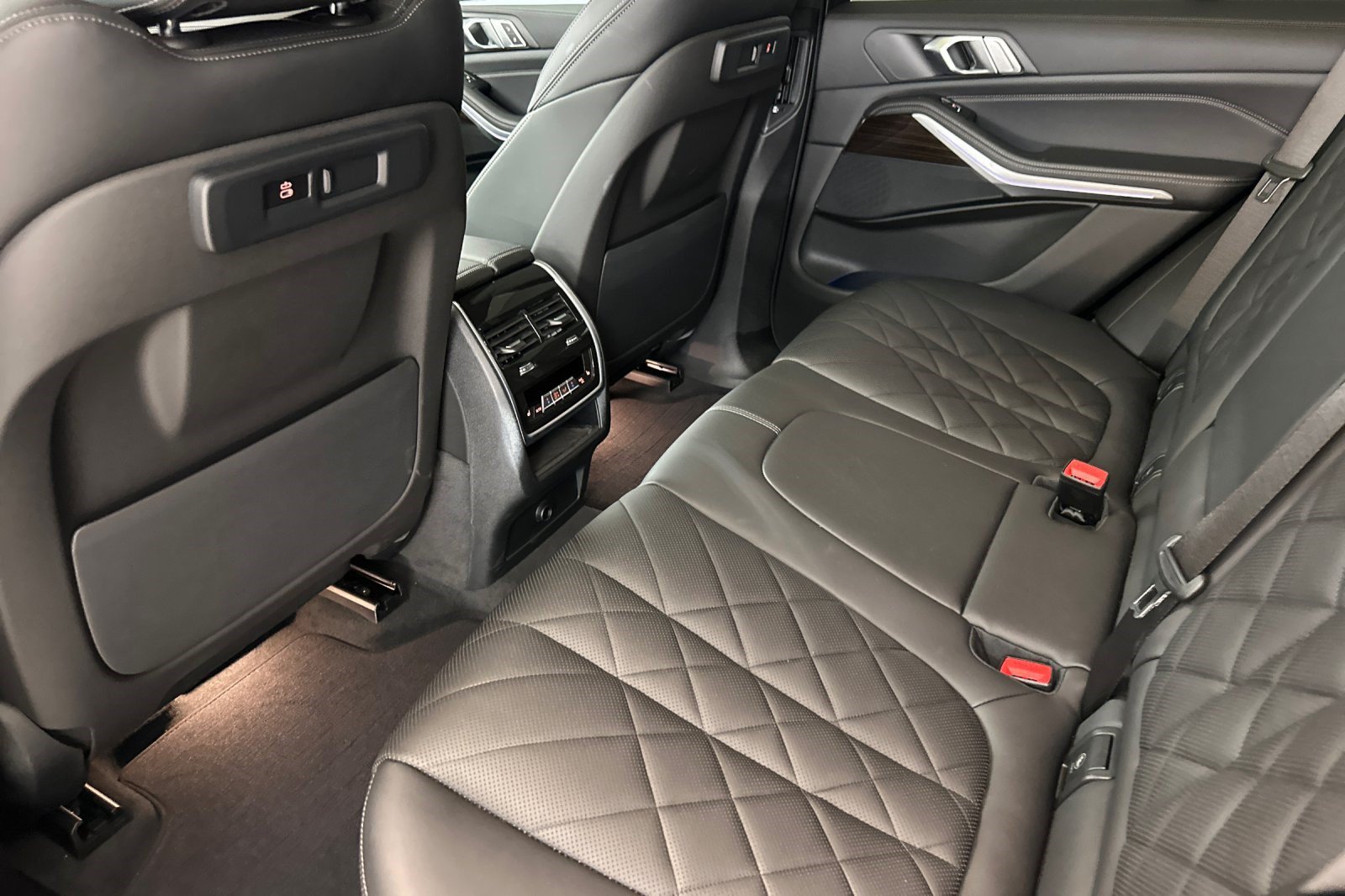 2023 BMW X5 45e - Photo 27