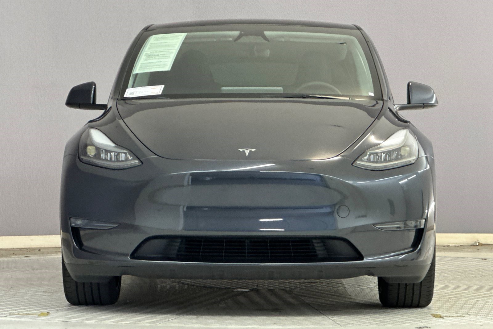 2024 Tesla Model Y Long Range photo 4