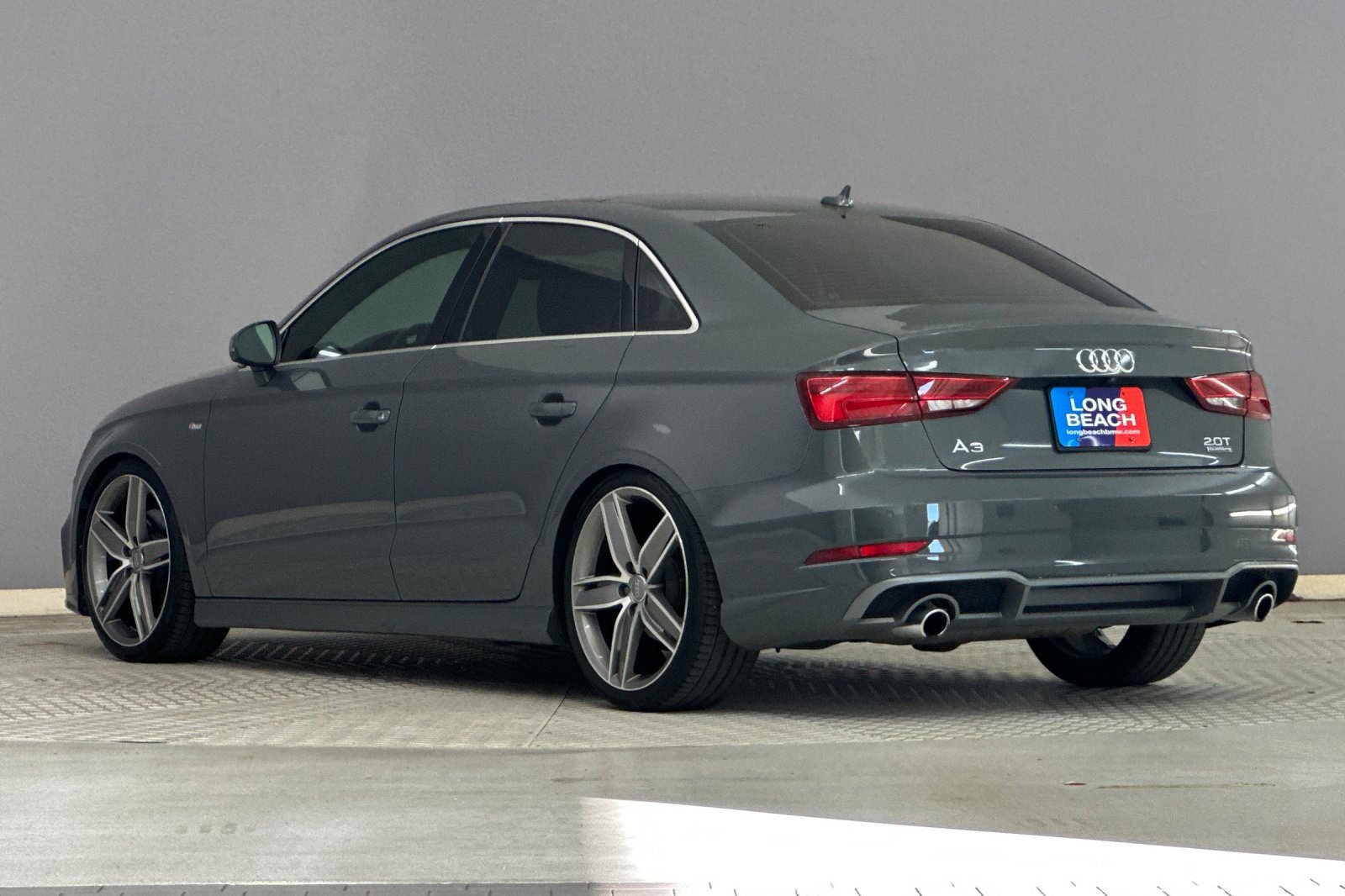 2017 Audi A3 Quattro Premium Plus photo 3