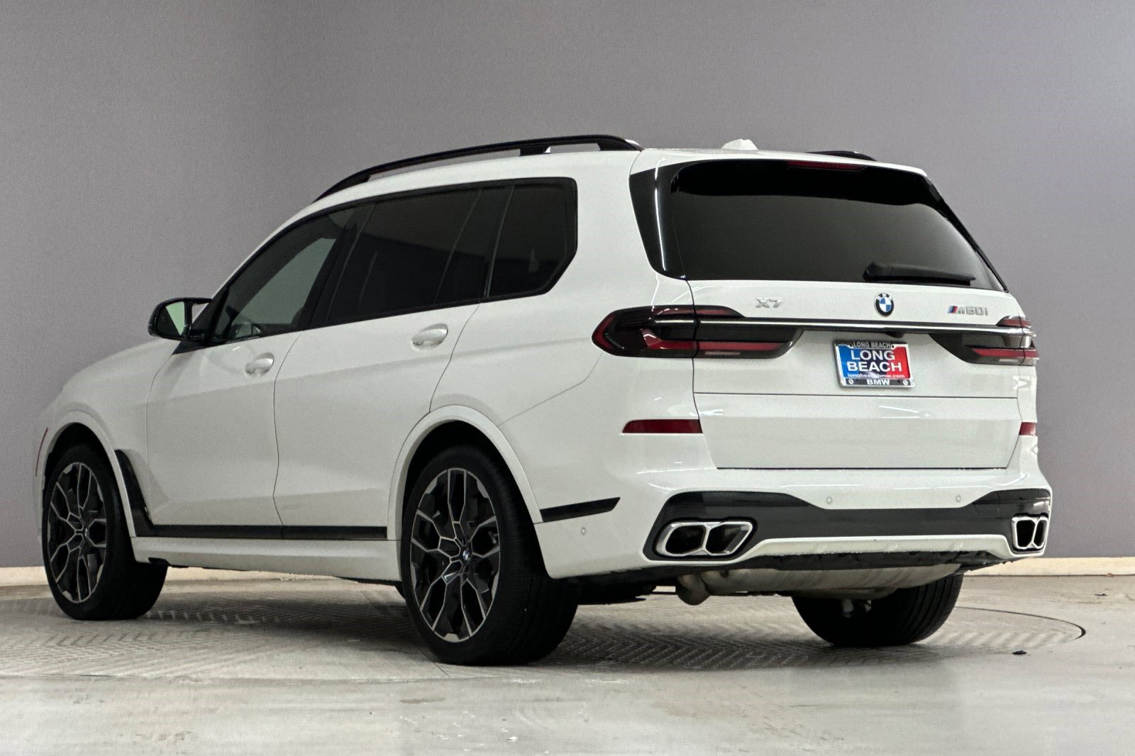 2024 Bmw X7 M60i photo 2