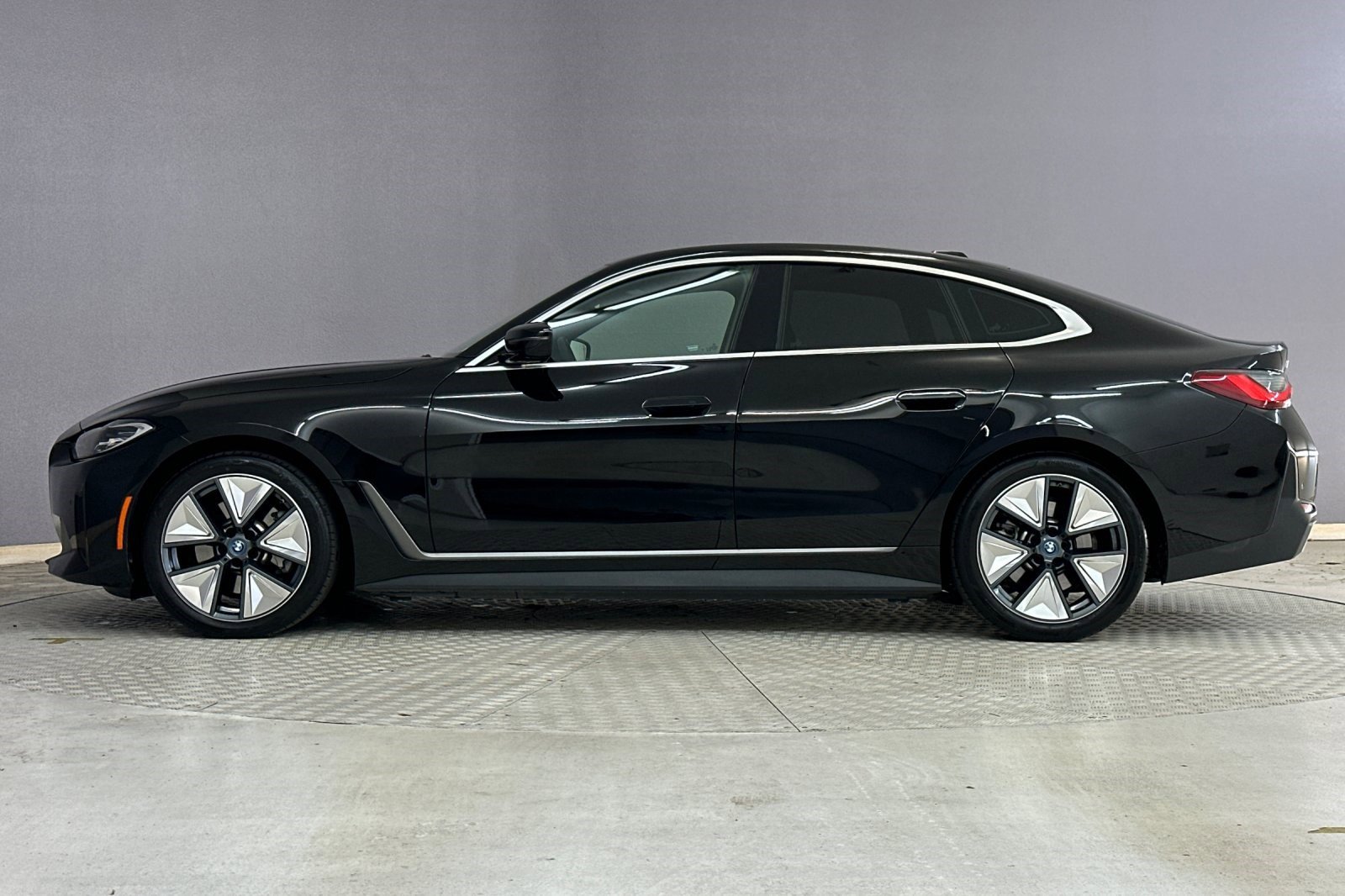 Used 2023 BMW i4 35 with VIN WBY43AW00PFP78181 for sale in Long Beach, CA