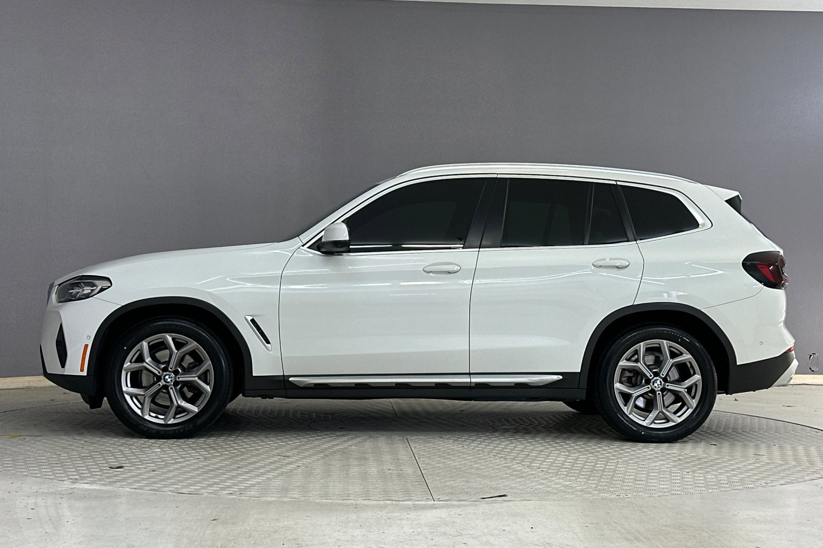 2023 Bmw X3 sDrive30i photo 2