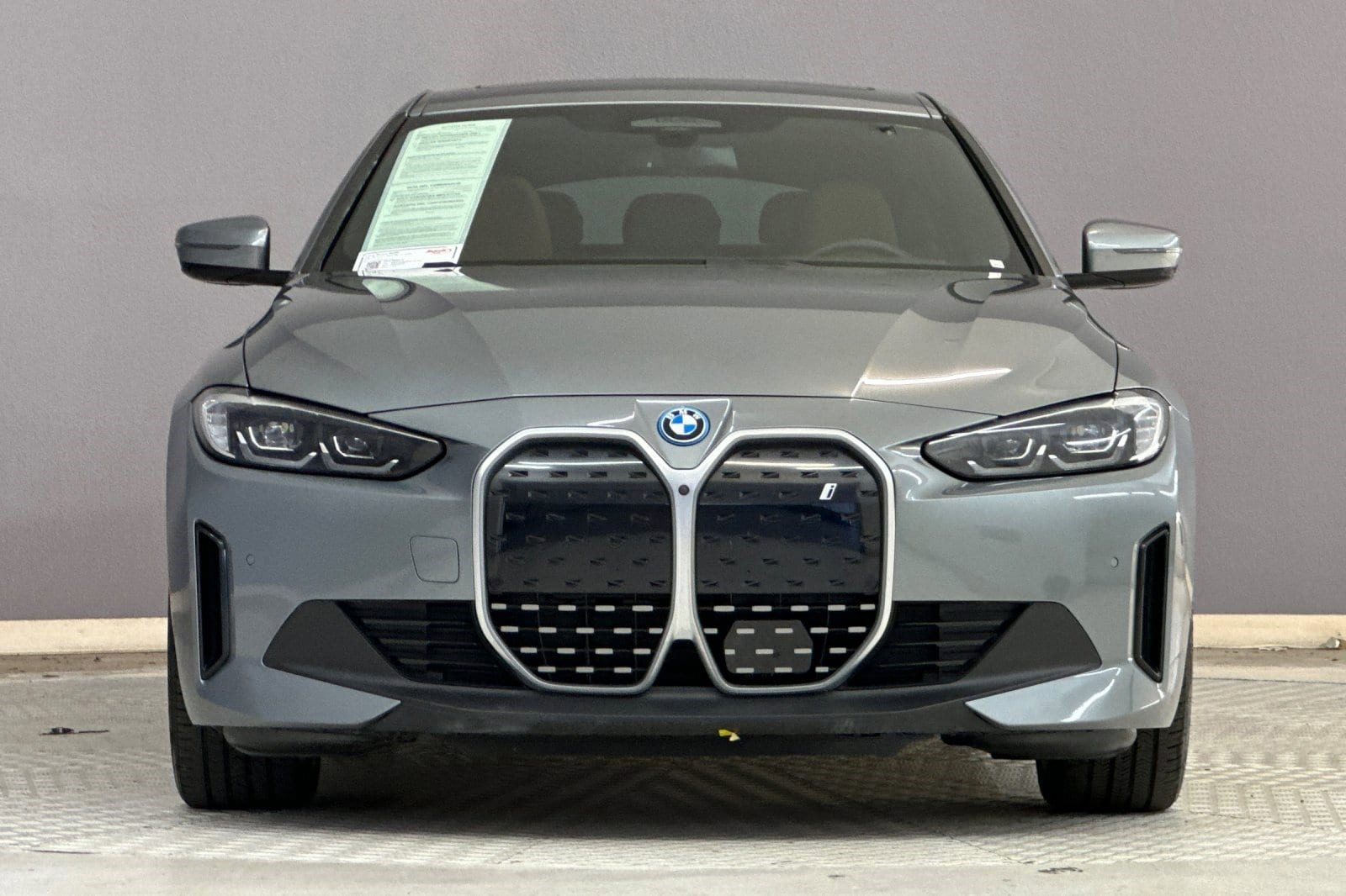 2023 BMW i4 eDrive35 photo 4