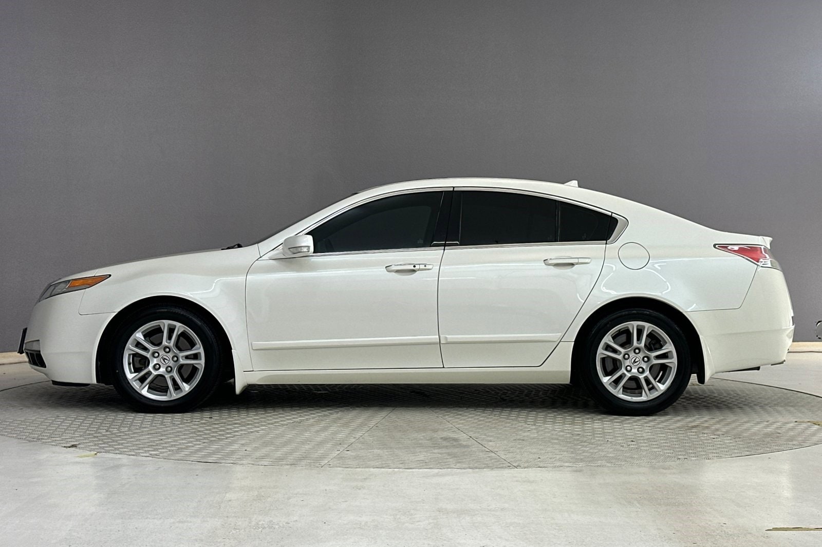 2009 Acura TL 3.5 w/Technology Package photo 2