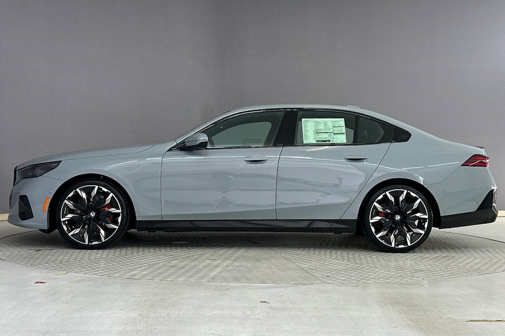 New 2027 BMW 530i Sedan