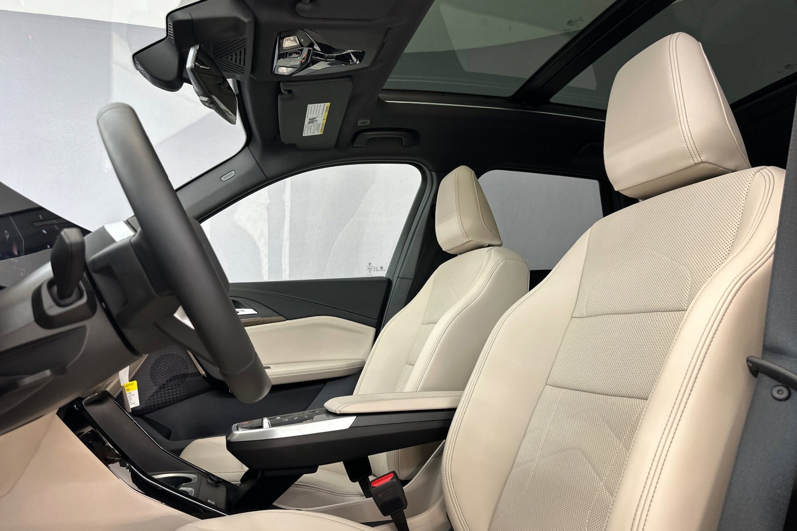 2025 BMW X1 xDrive28i photo 4