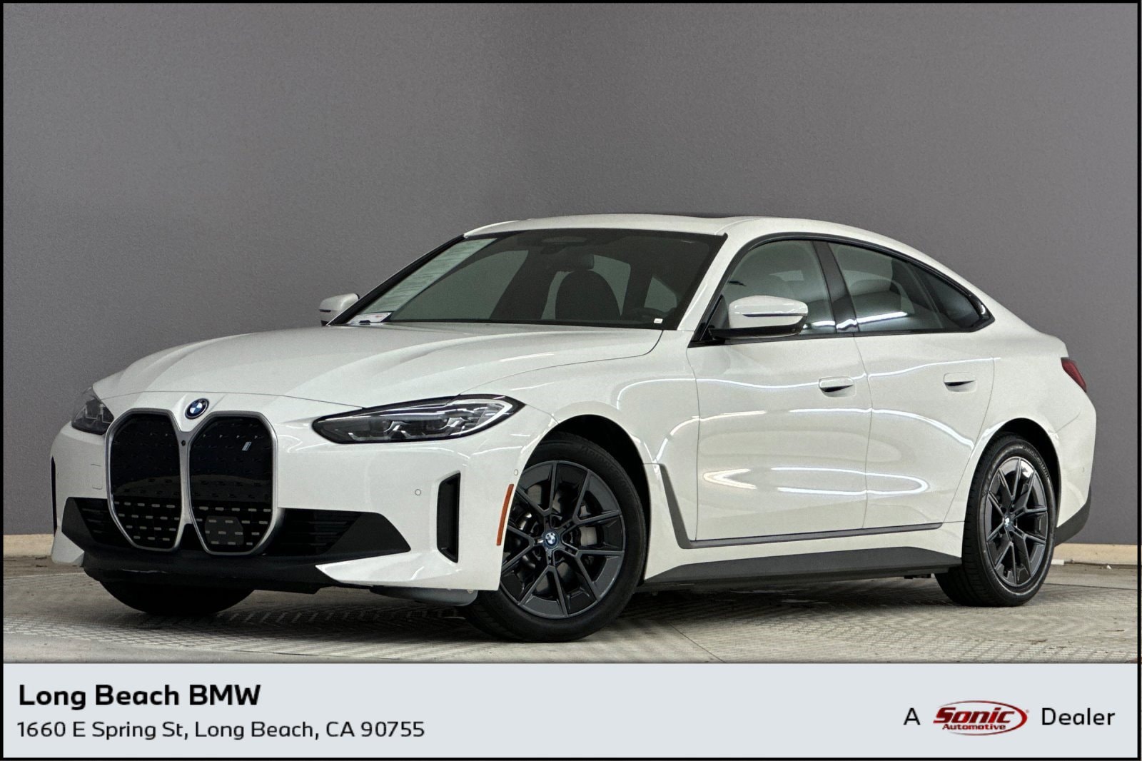 2023 BMW i4 35's photo