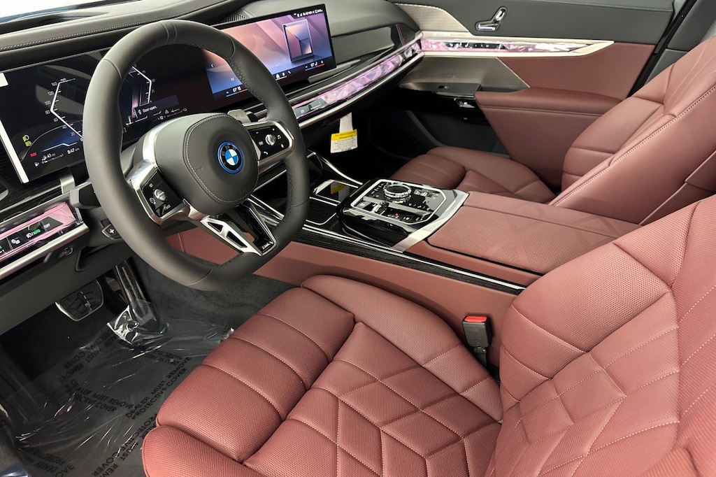 New 2026 BMW 750e xDrive Sedan