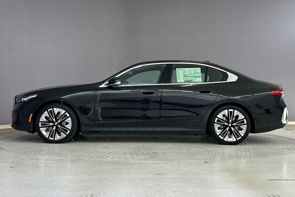 New 2026 BMW i5 eDrive40 Sedan