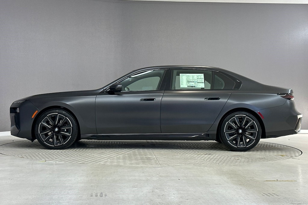 New 2026 BMW 740i Sedan