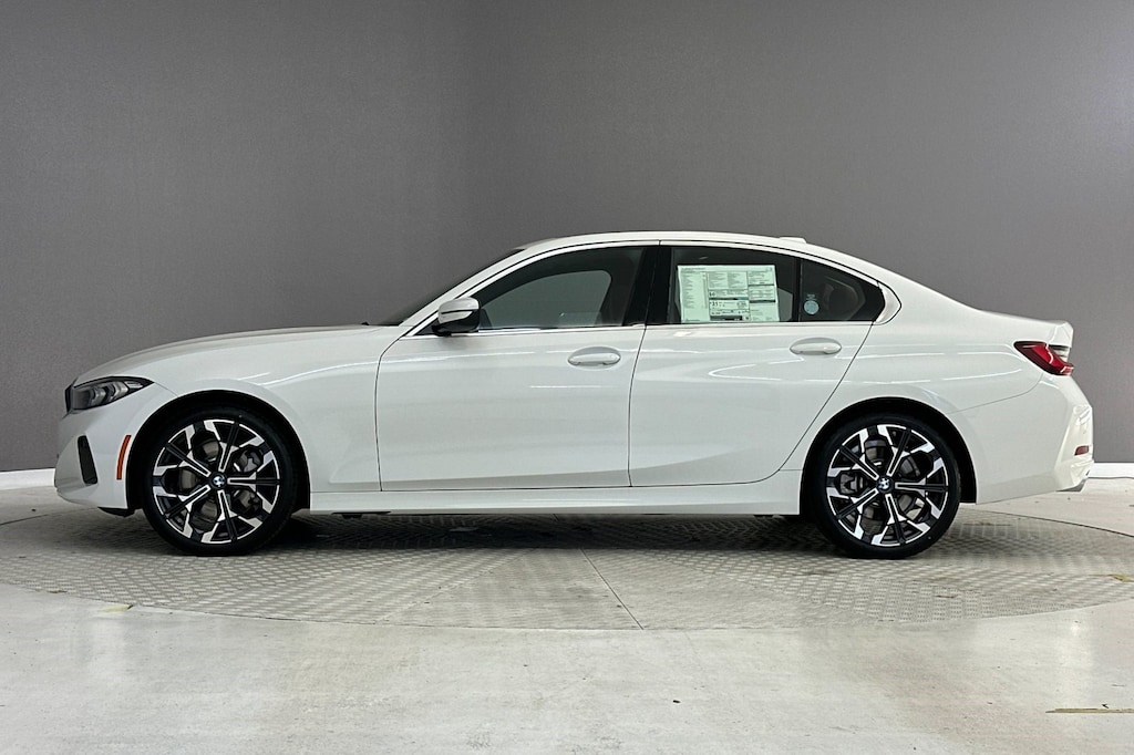 New 2026 BMW 330i Sedan