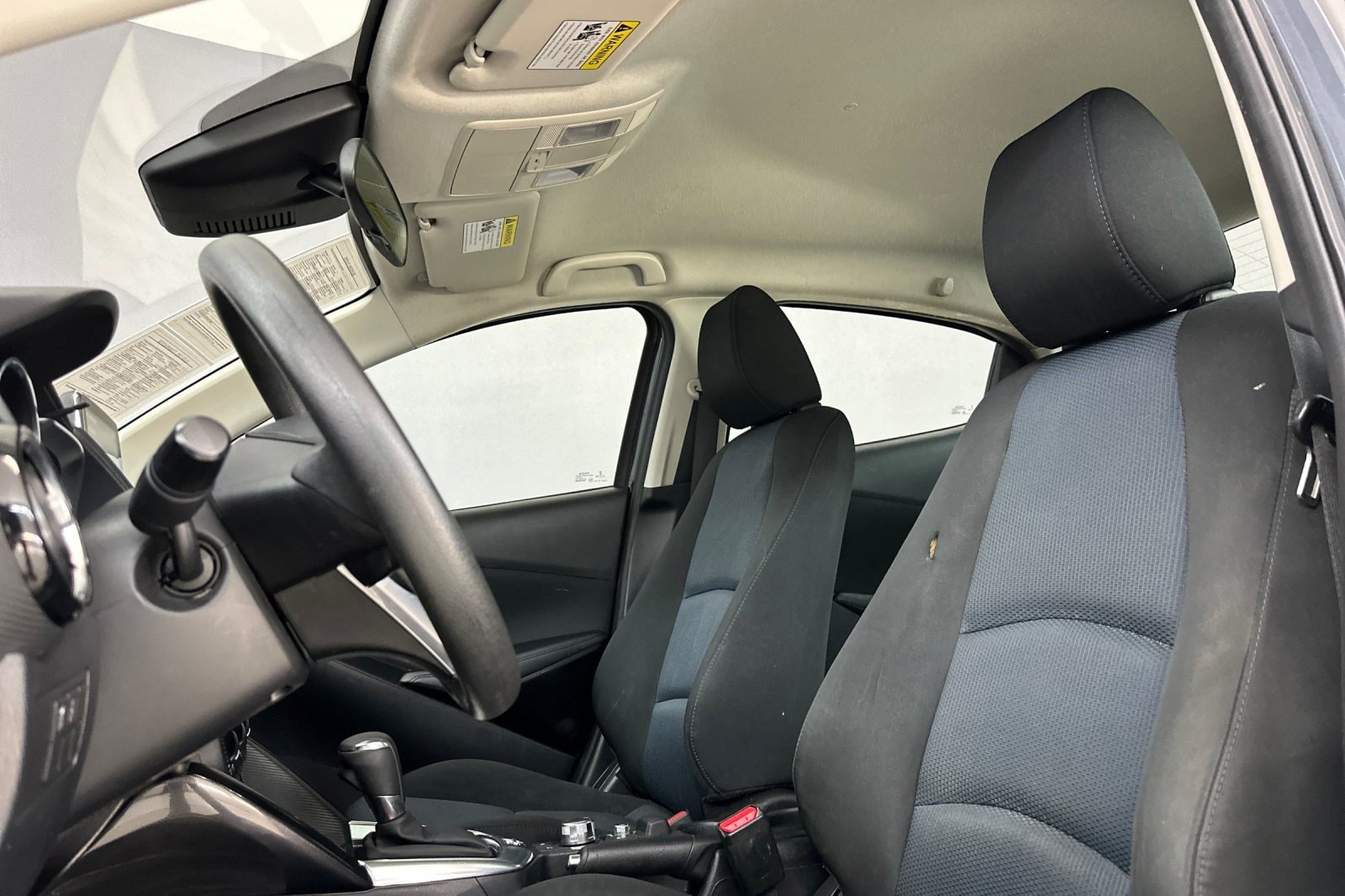 2017 Toyota Yaris iA Base photo 4