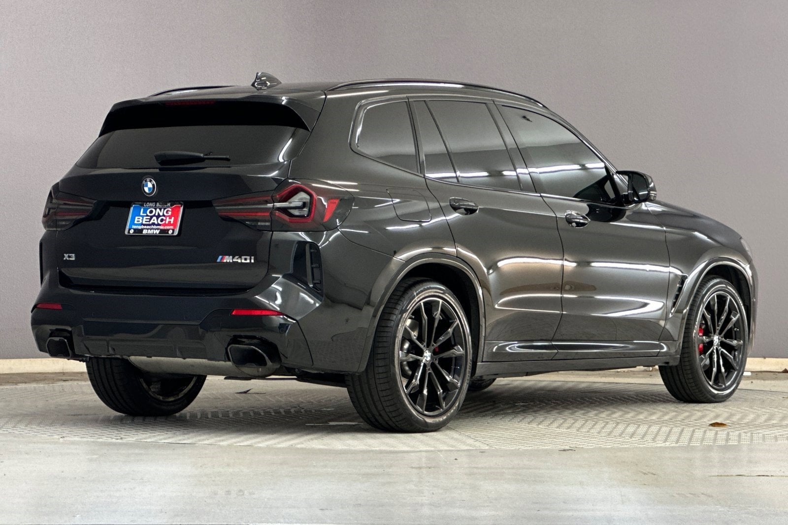 2023 BMW X3 M40i photo 3