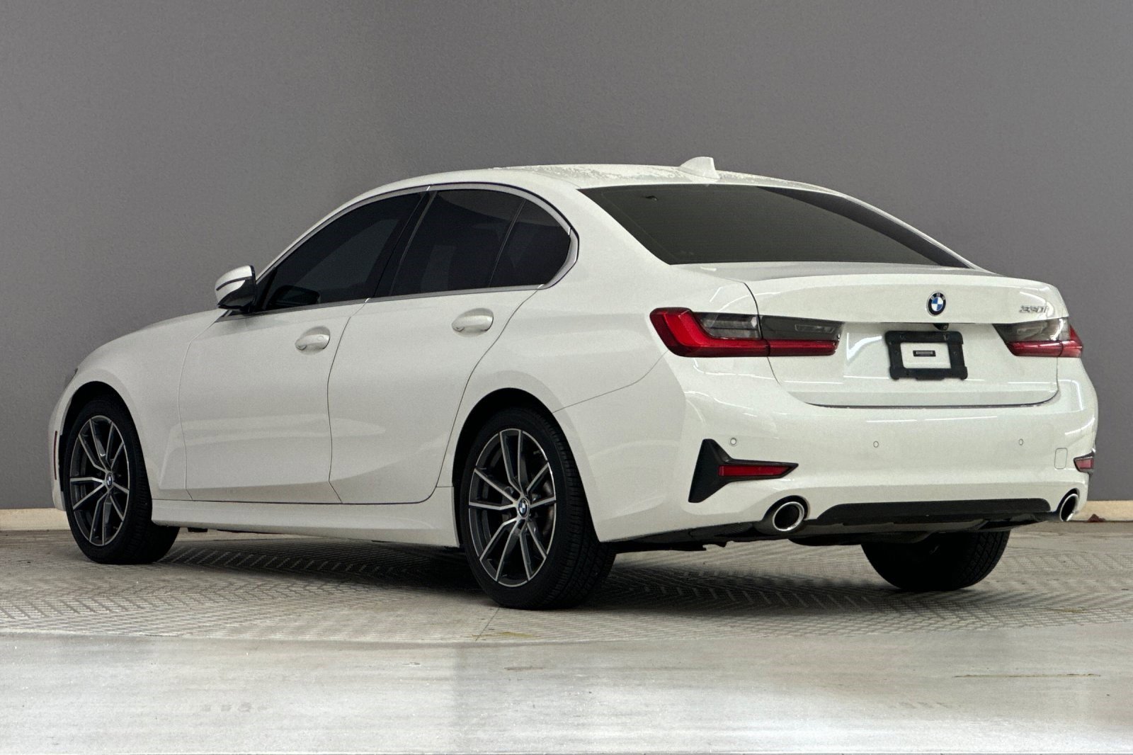 2020 Bmw 330i photo 3