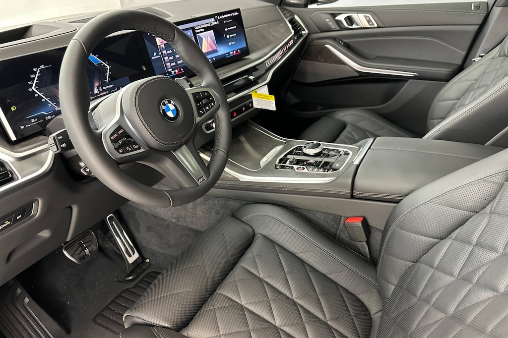 New 2026 BMW X7 xDrive40i SUV