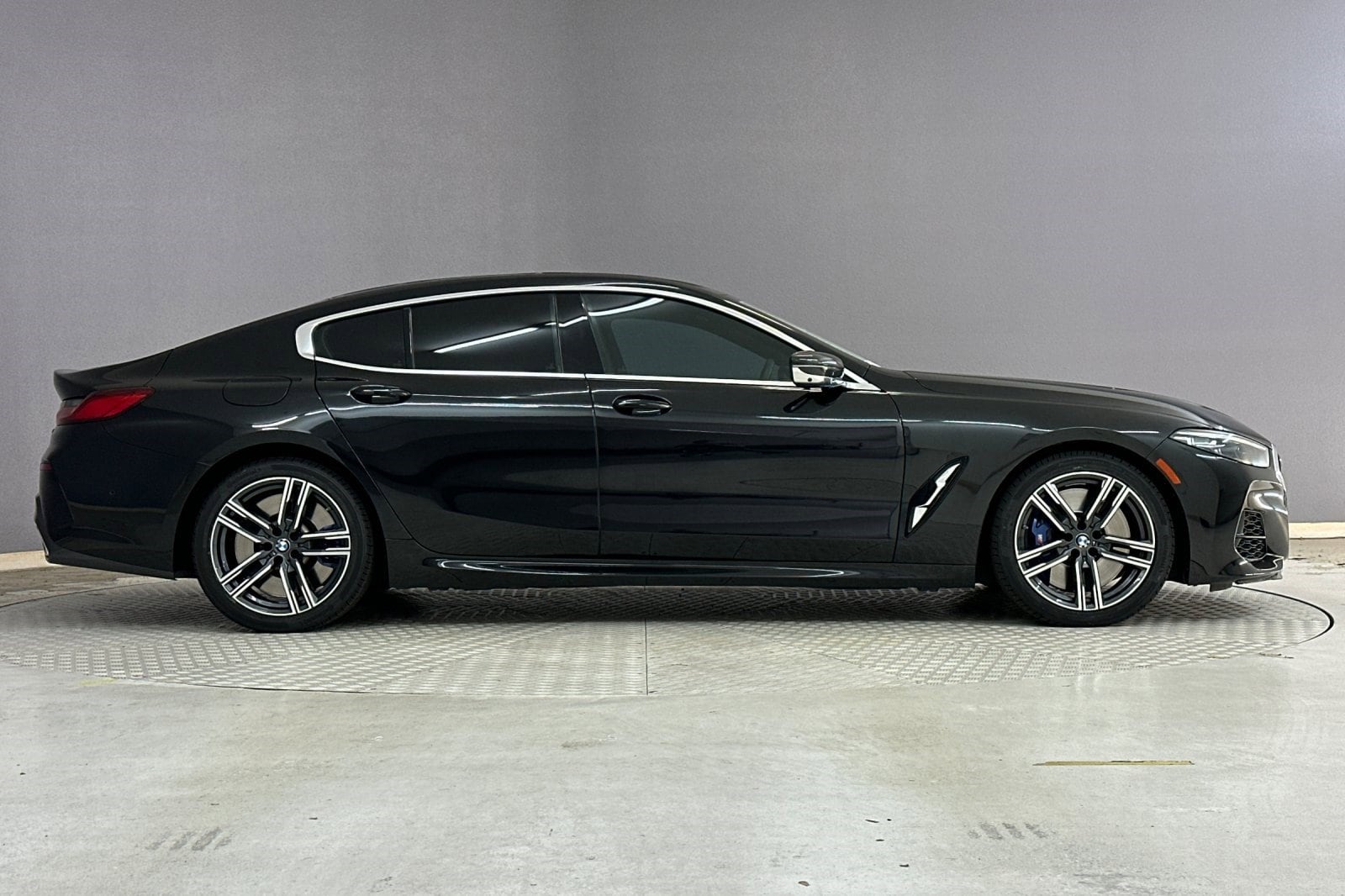 2022 BMW M850i xDrive photo 6