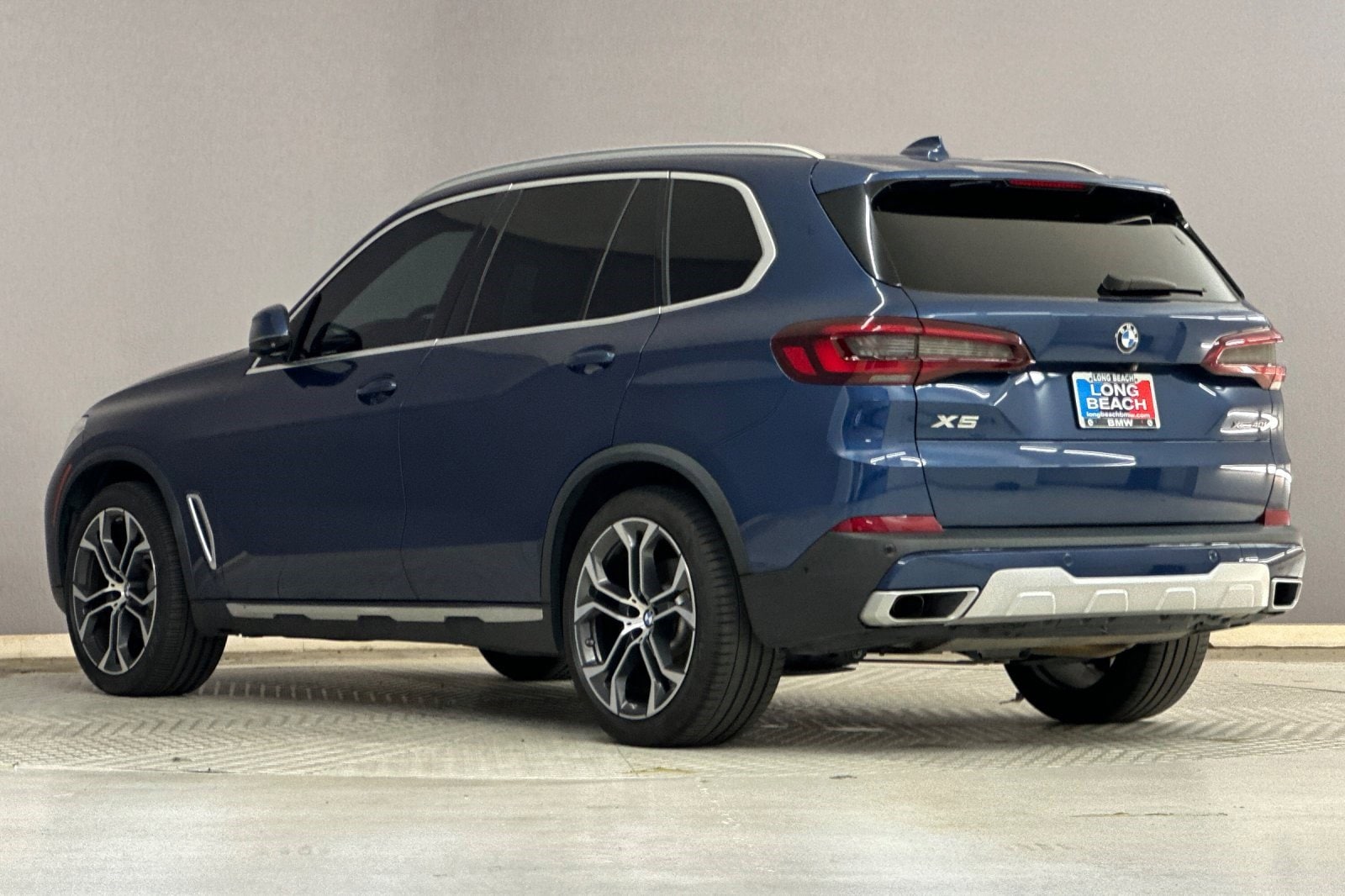 2020 BMW X5 xDrive40i photo 2