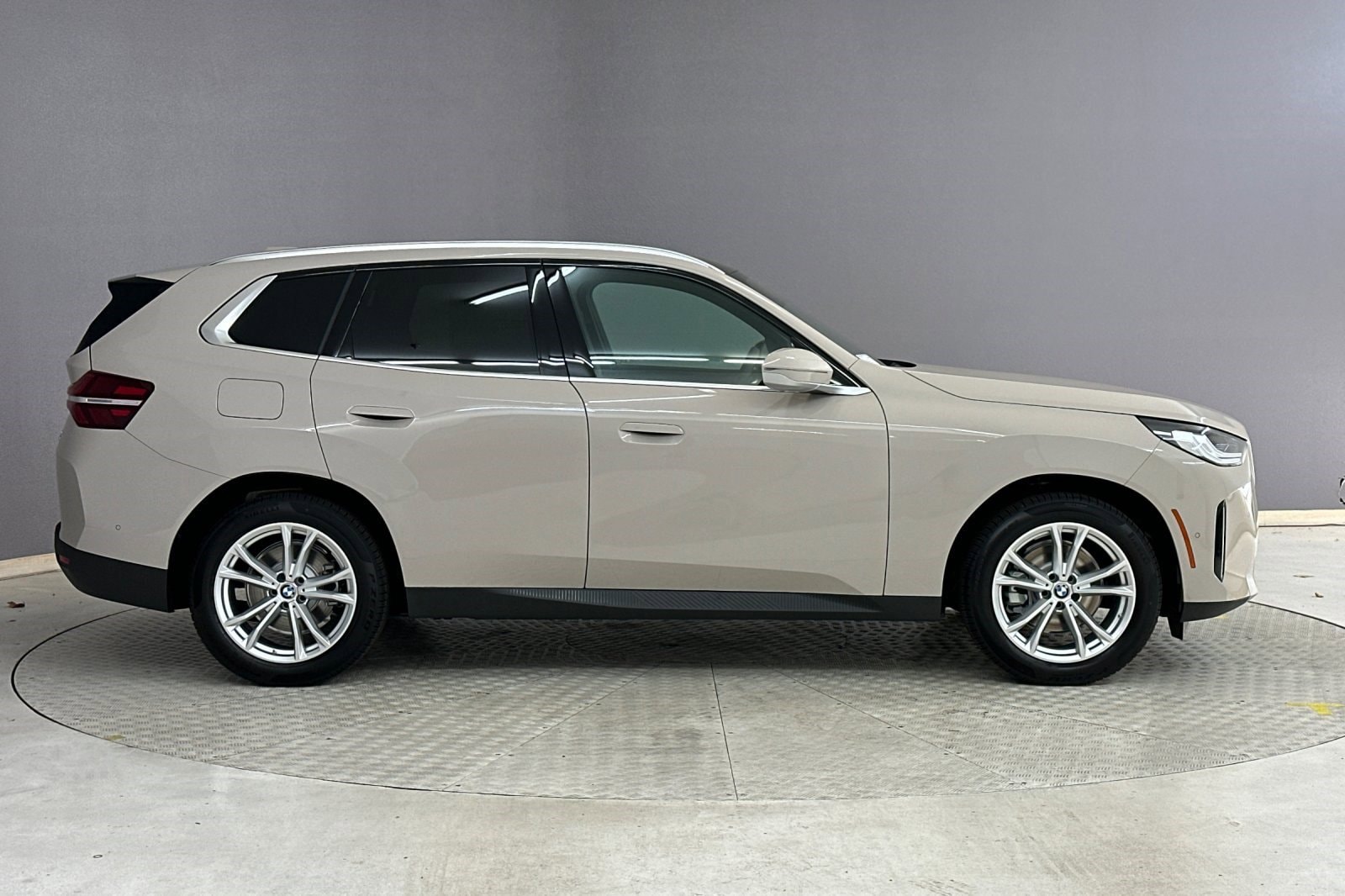 2025 BMW X3 30 xDrive photo 6