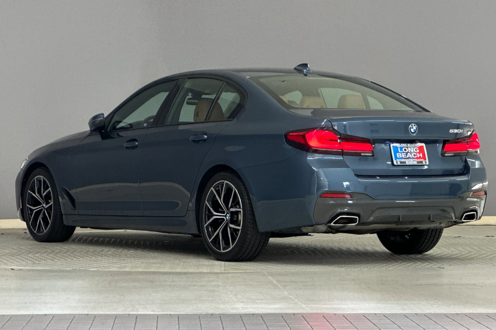 2023 Bmw 530i photo 3