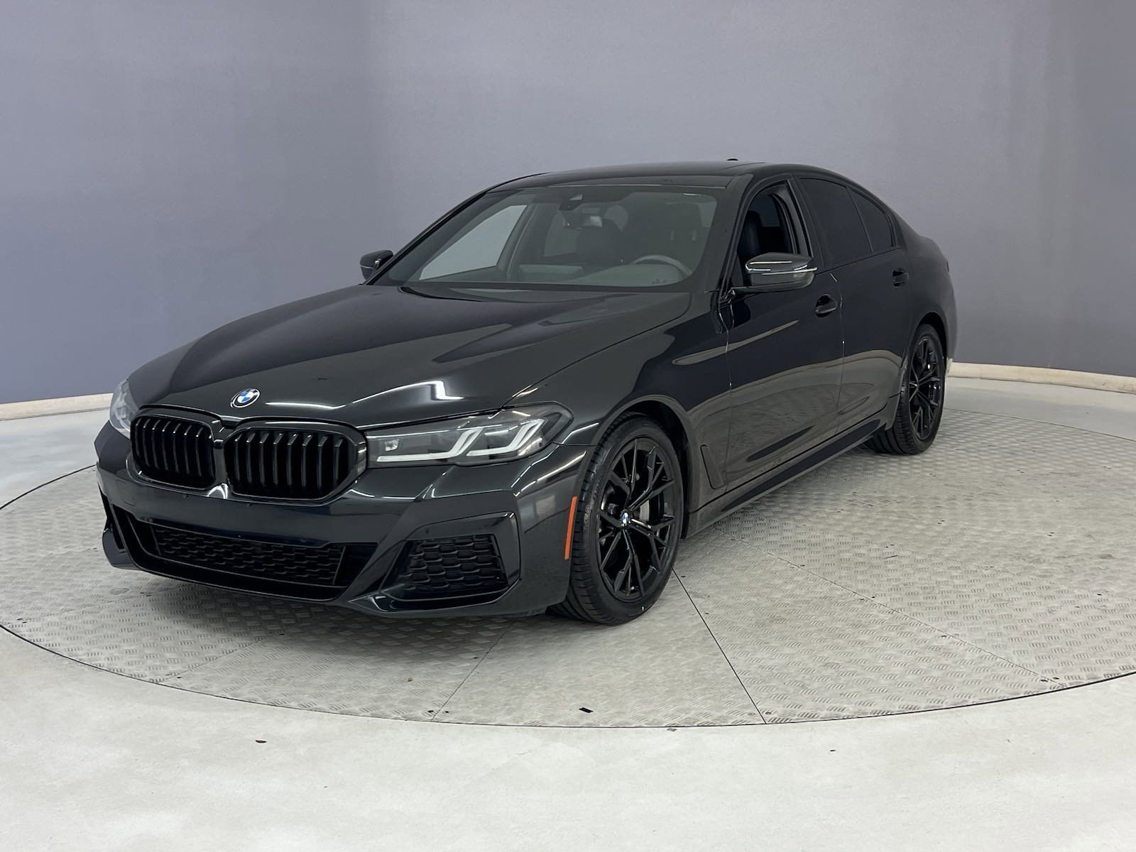 Certified 2022 BMW 5 Series 530i with VIN WBA53BH09NWX49247 for sale in Long Beach, CA