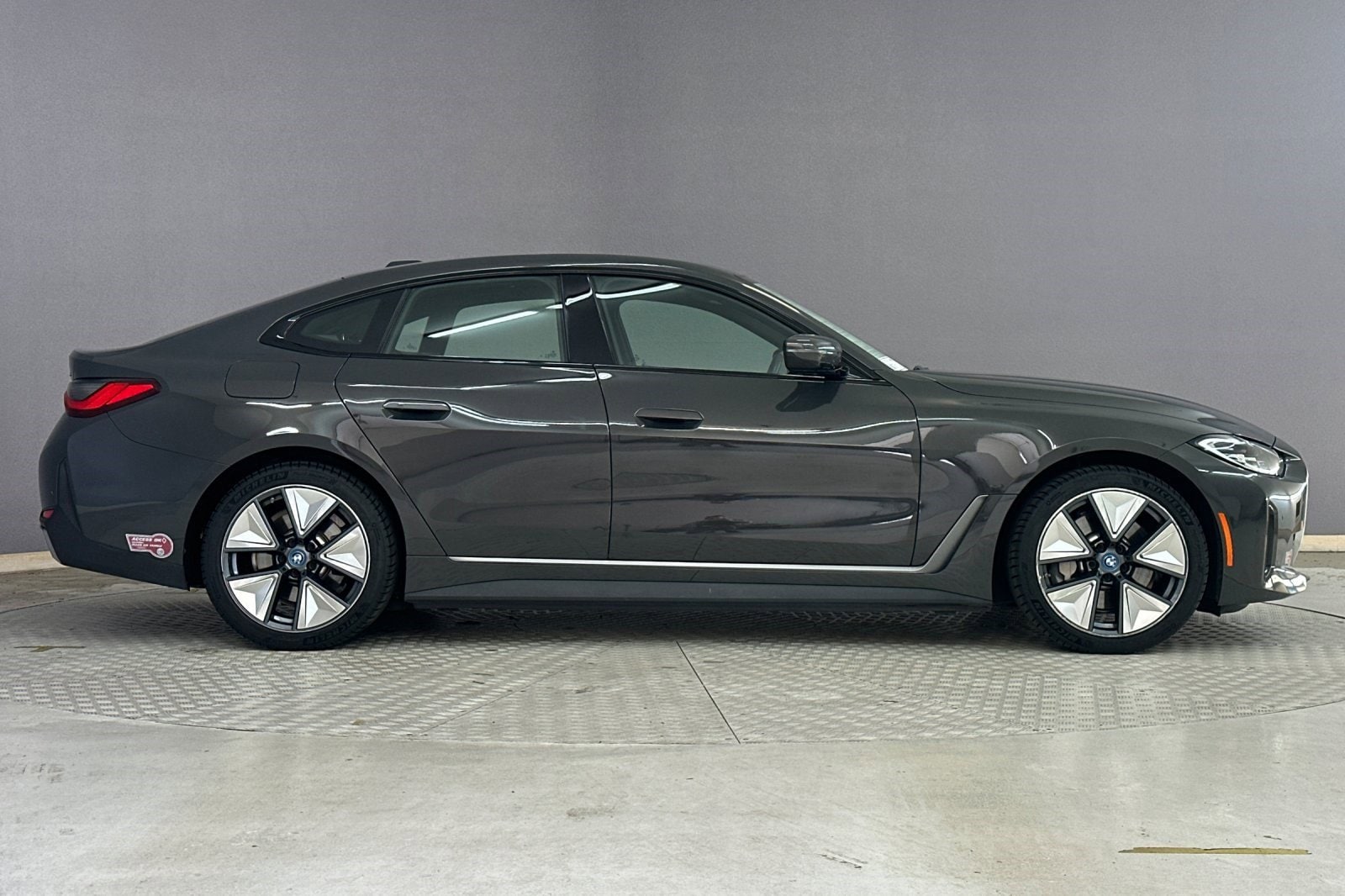 2023 BMW i4 eDrive35 photo 6