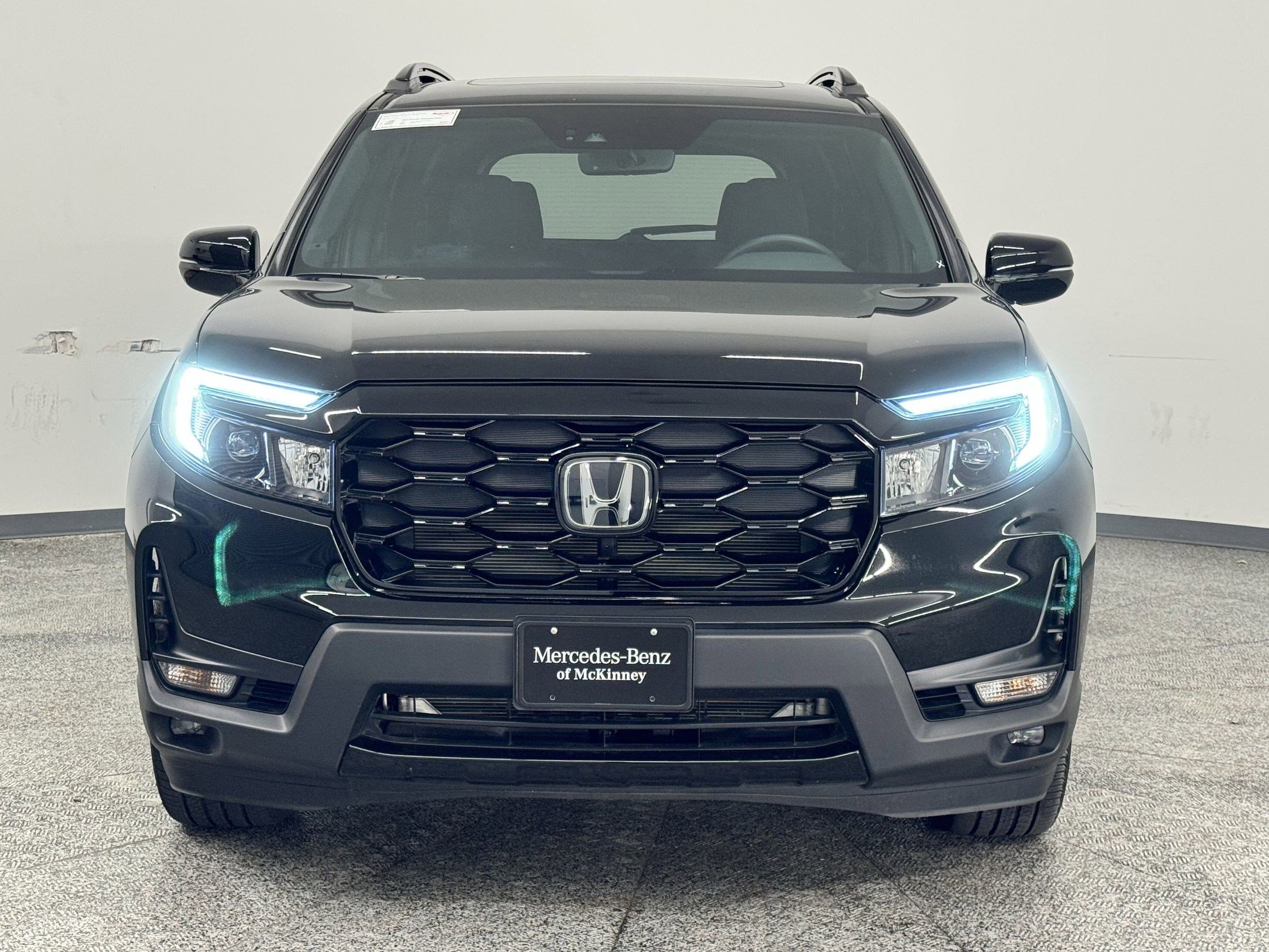 2023 Honda Passport Elite photo 3