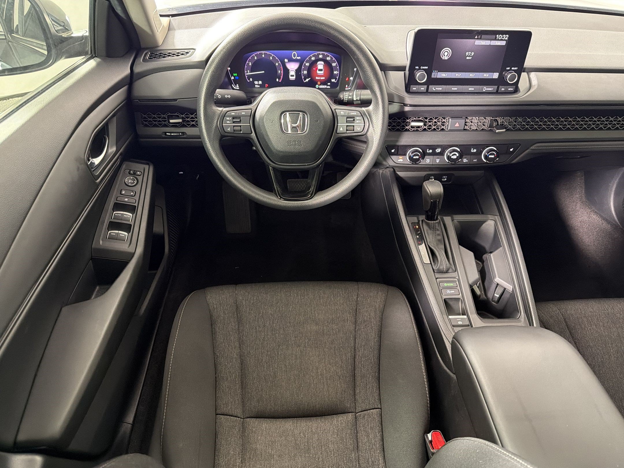 2024 Honda Accord EX - Photo 30
