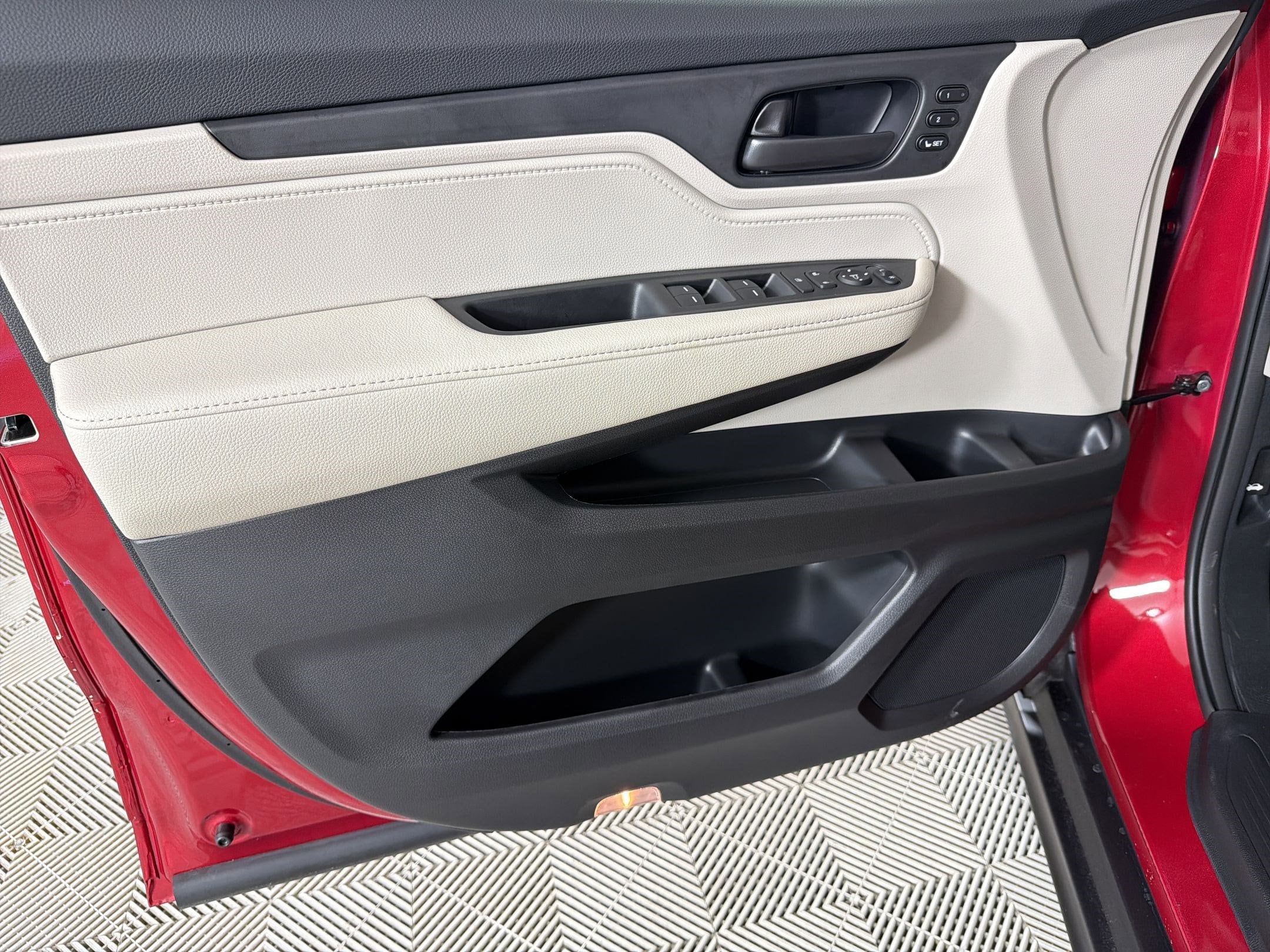 2026 Honda Odyssey EX-L - Photo 13