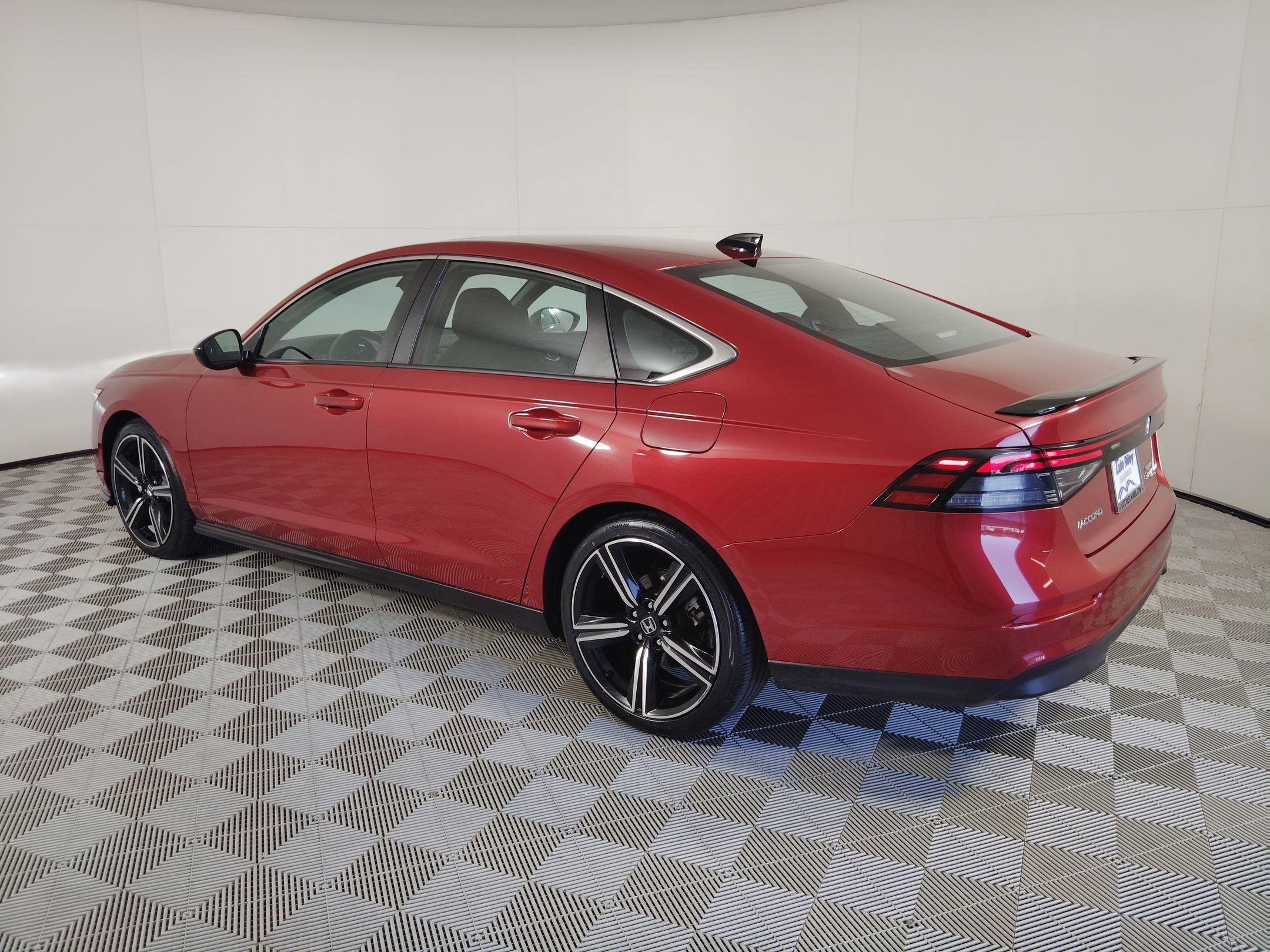 2024 Honda Accord Hybrid Sport photo 3